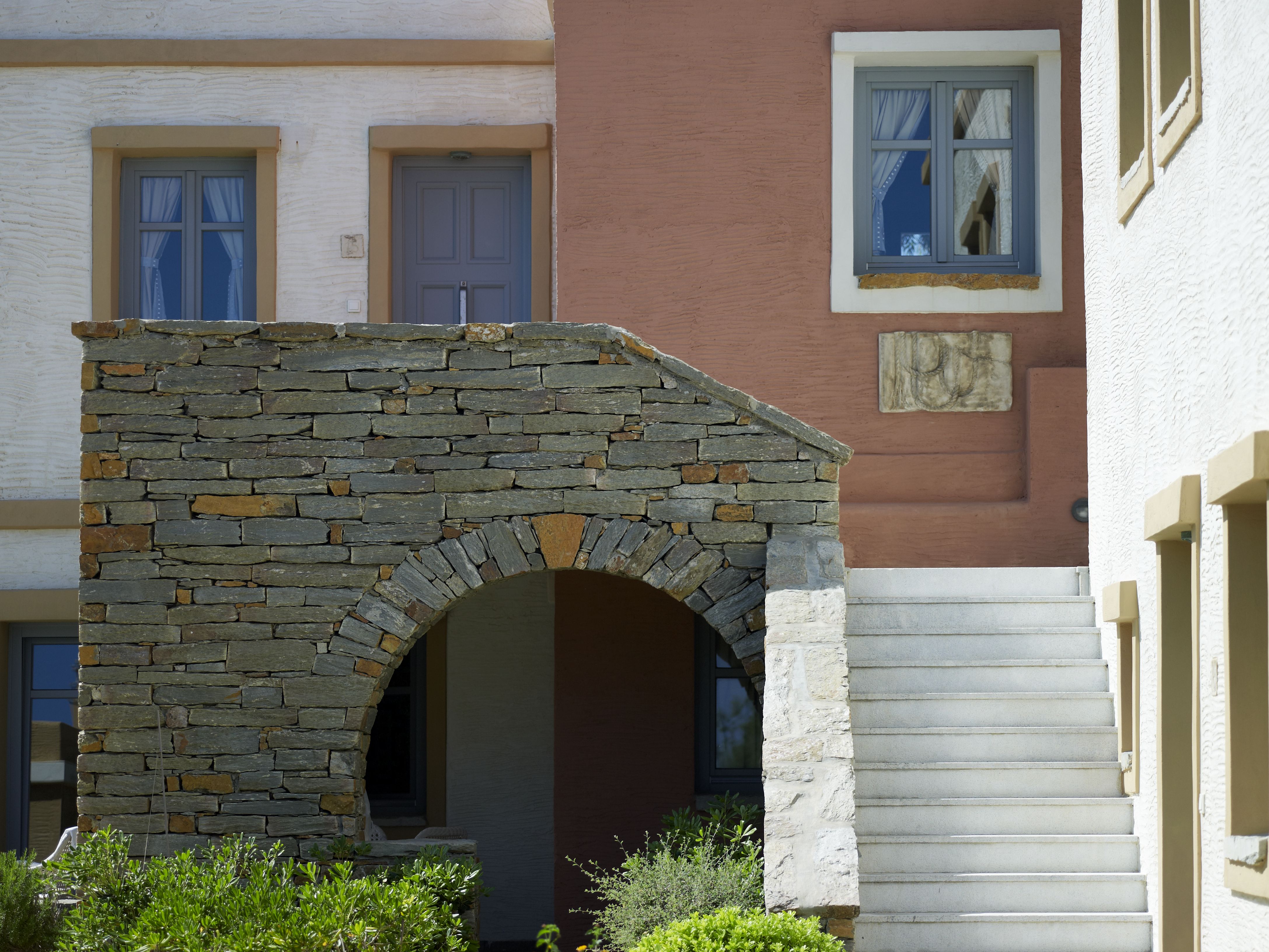 Porto Kea Suites