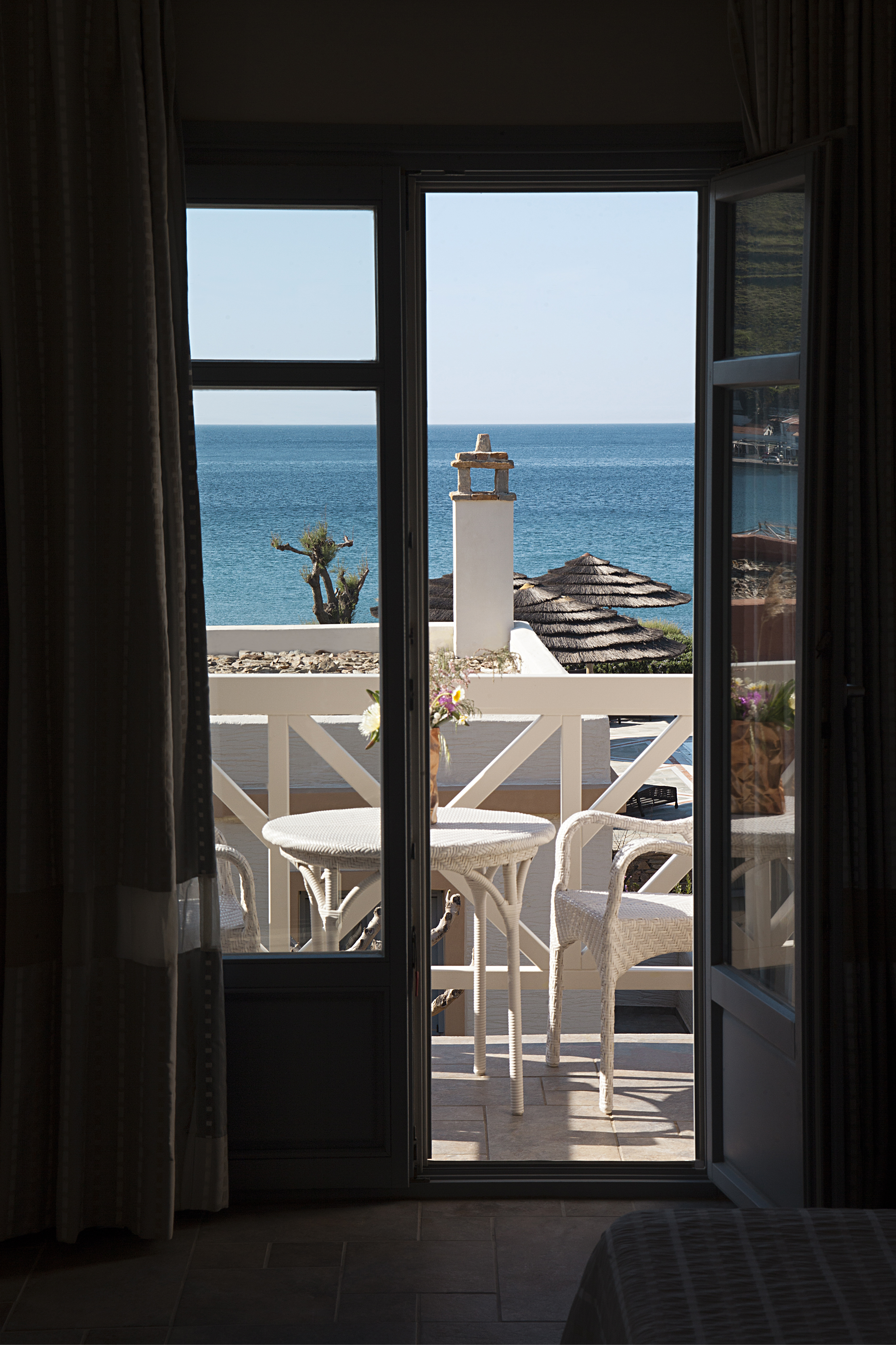 Porto Kea Suites