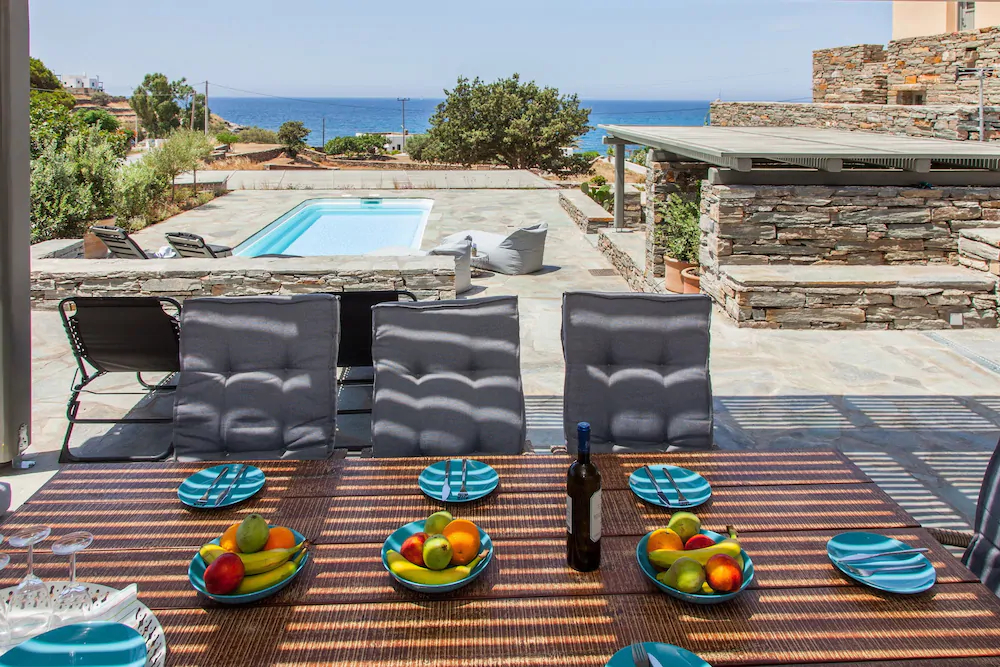 Mare Blu Koundouros