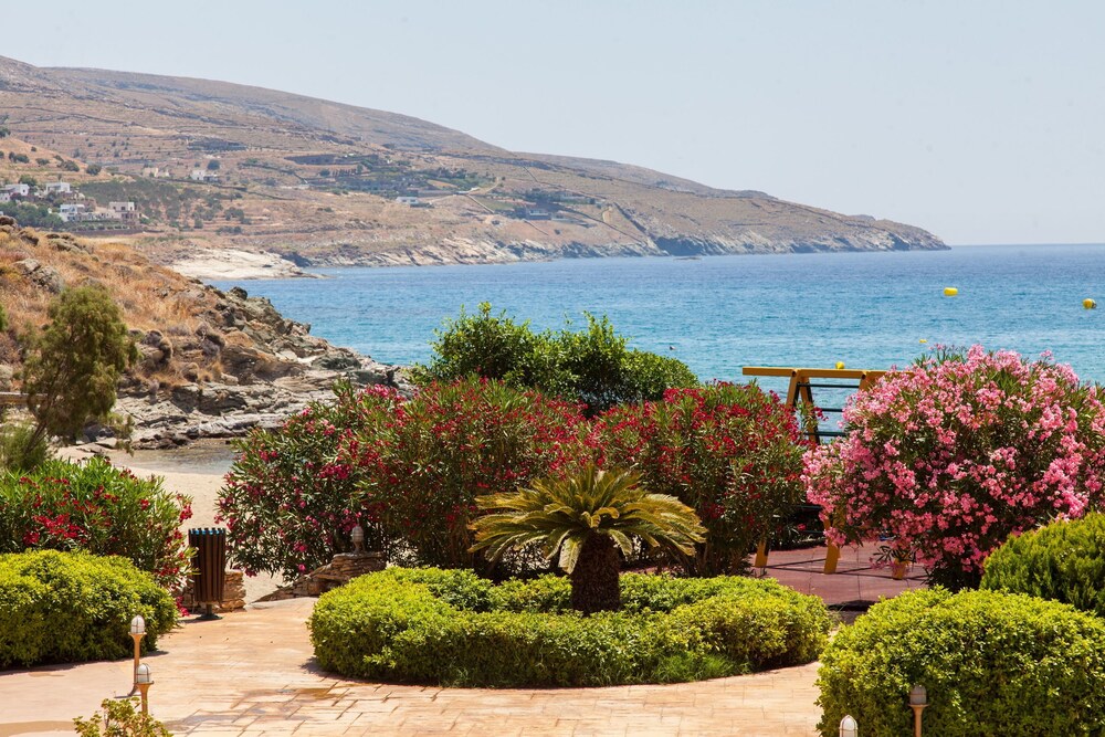 Mare Blu Koundouros