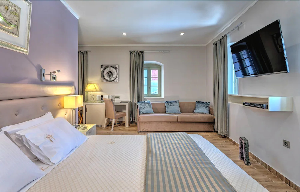Fiskardonna Luxury Suites