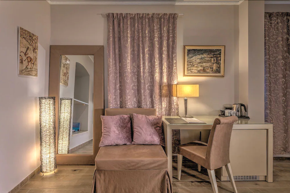 Fiskardonna Luxury Suites