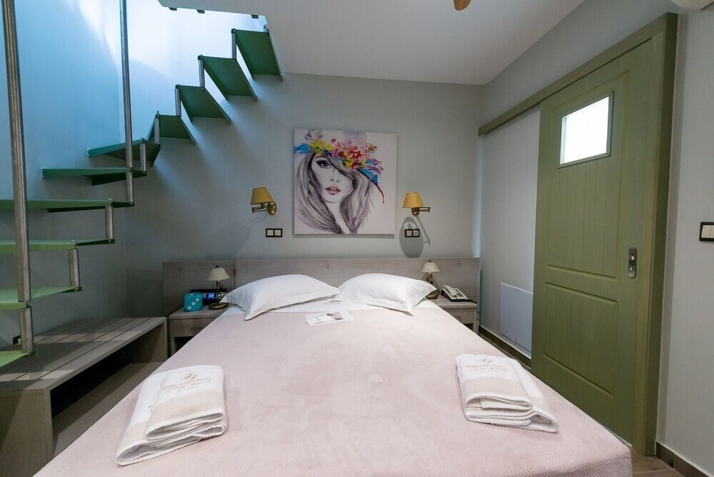 Fiskardonna Luxury Suites