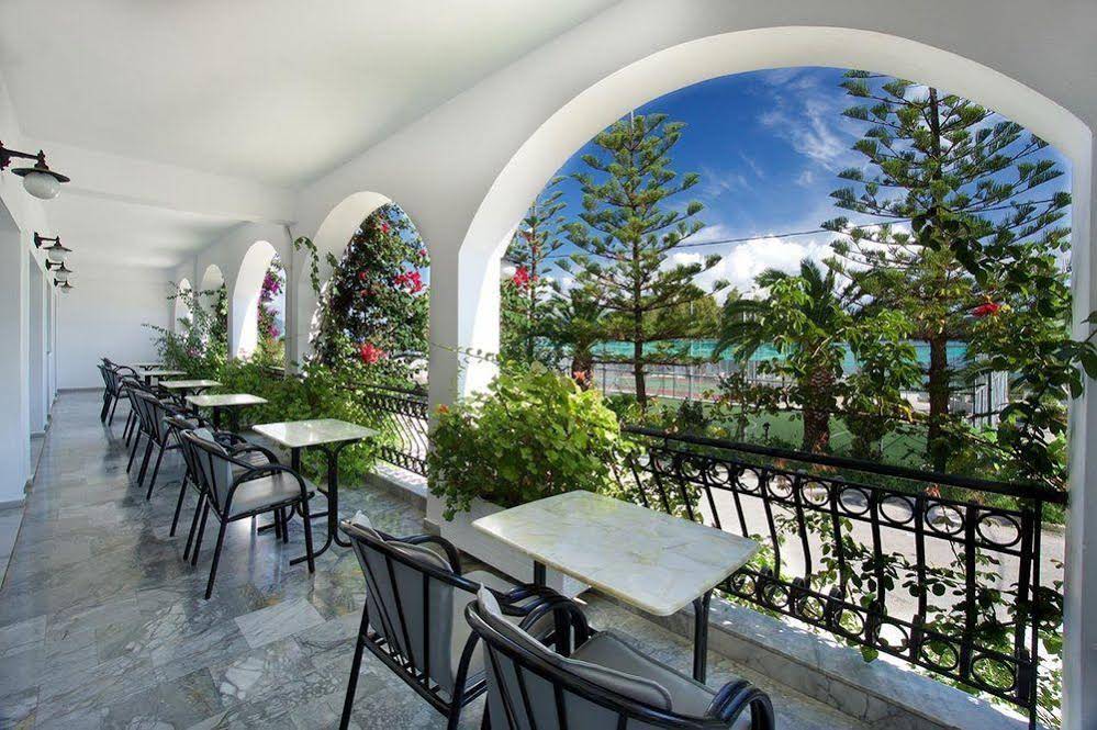 Hotel Athina