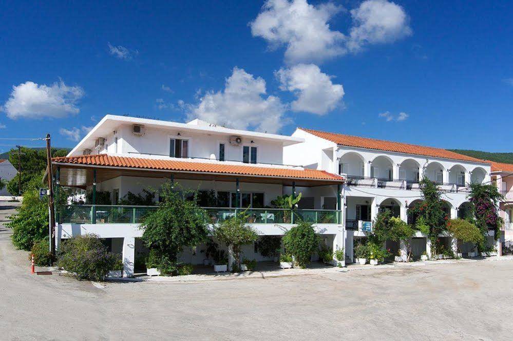 Hotel Athina