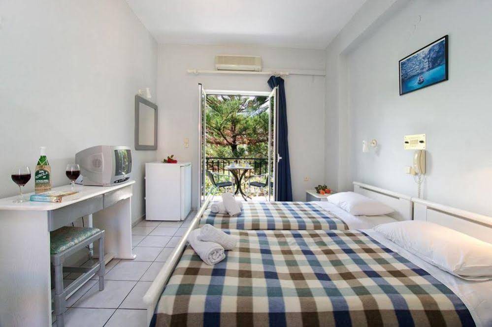 Hotel Athina