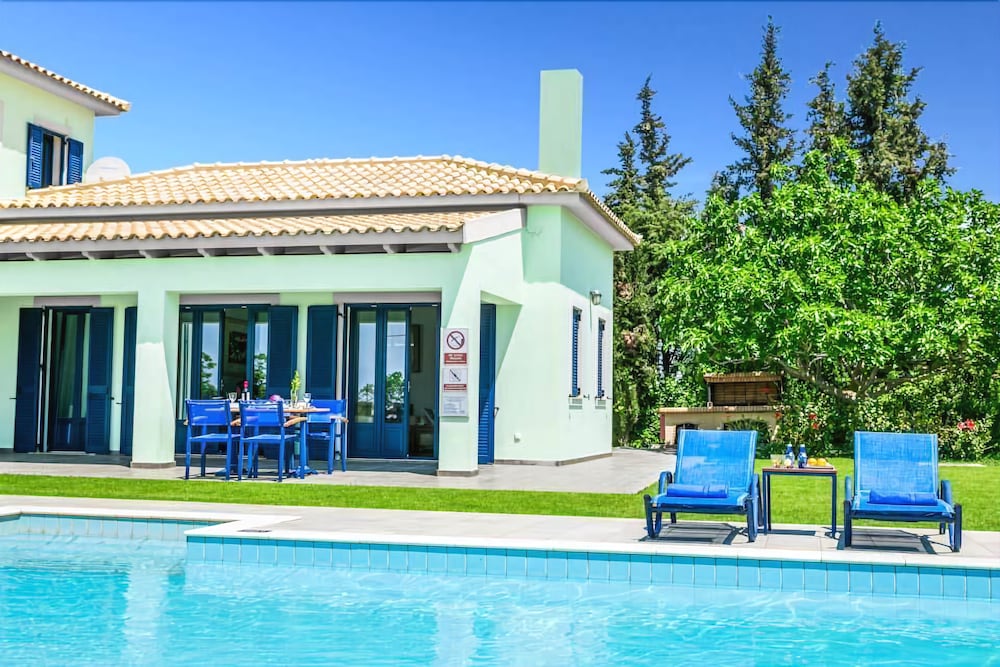 Villa Nissaki