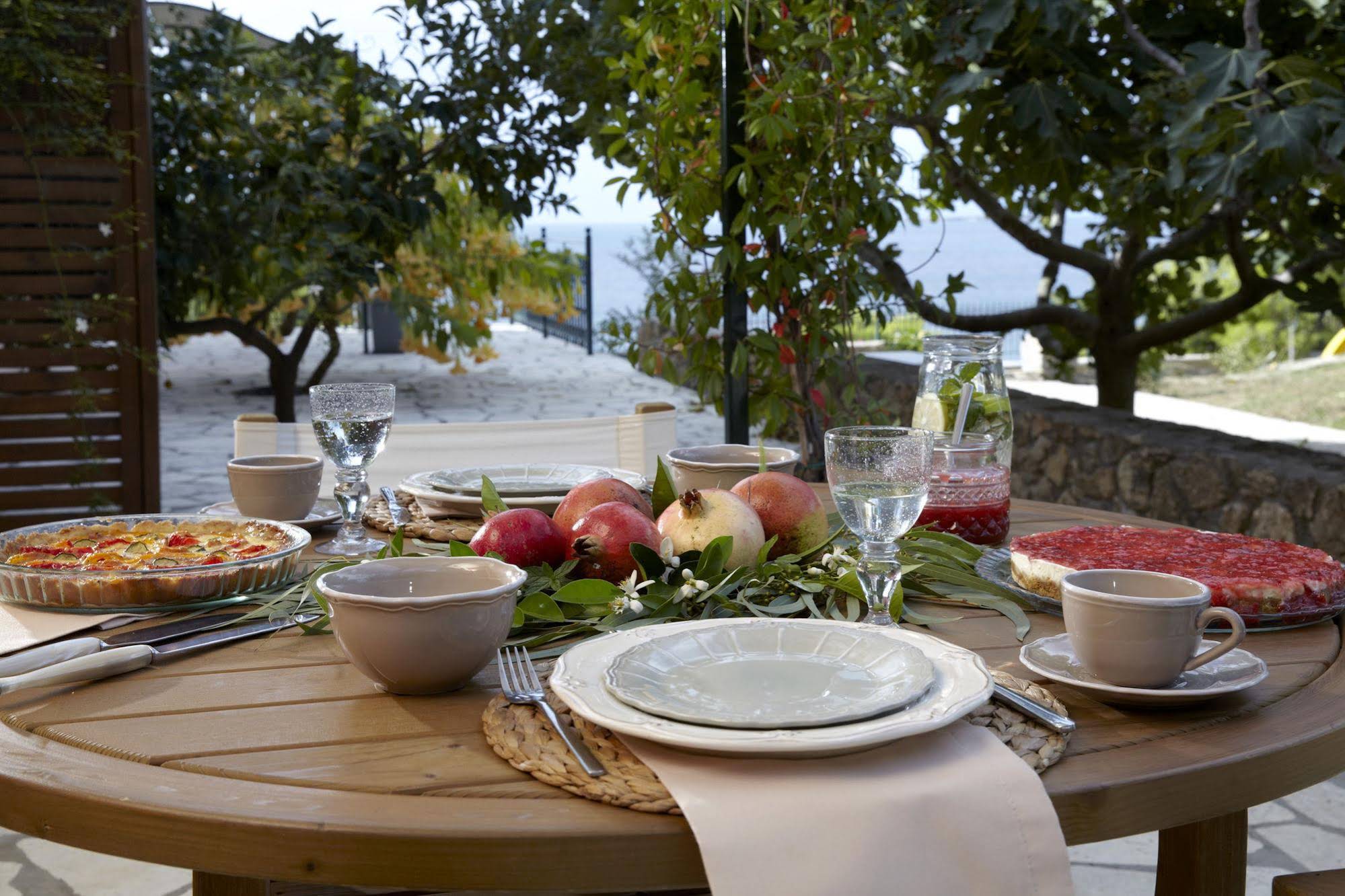 Avra Private Suites