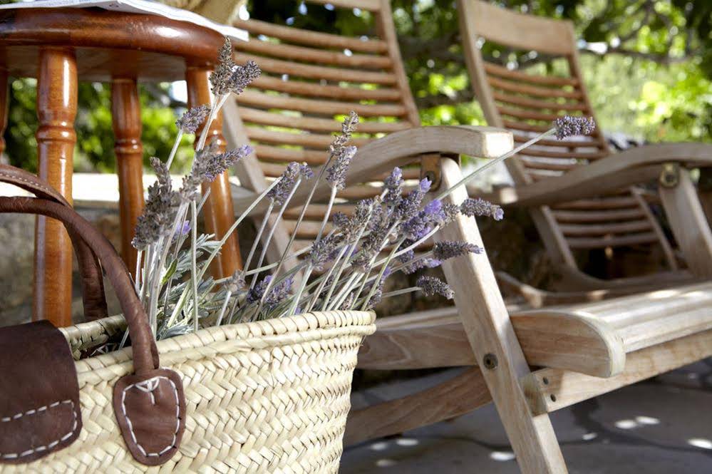 Avra Private Suites