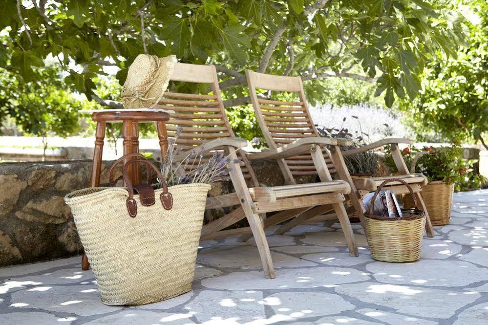 Avra Private Suites