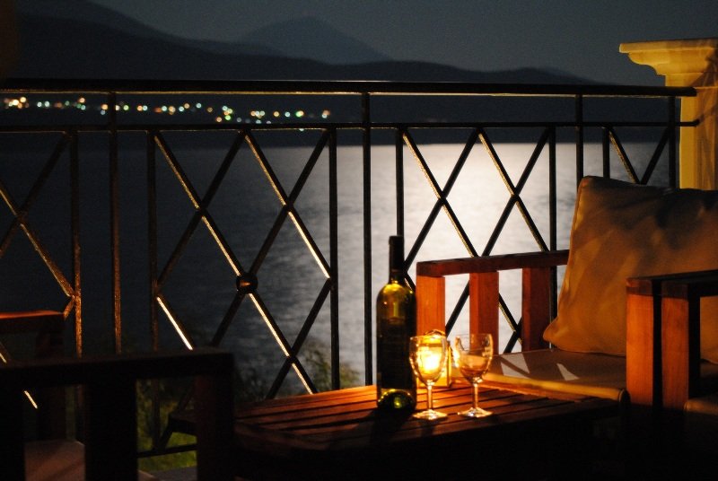 Lazaratos Hotel