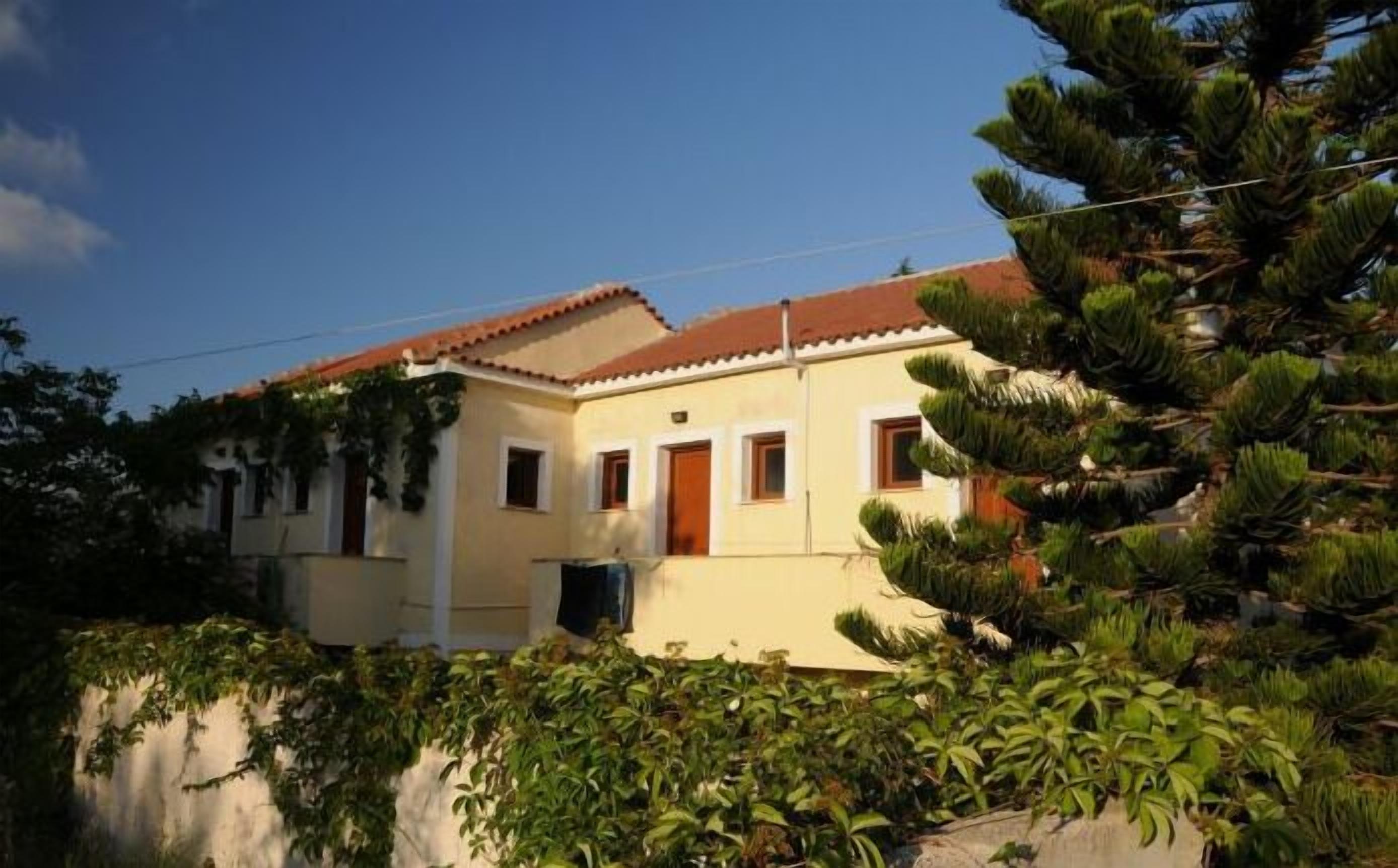 Helena's Studios