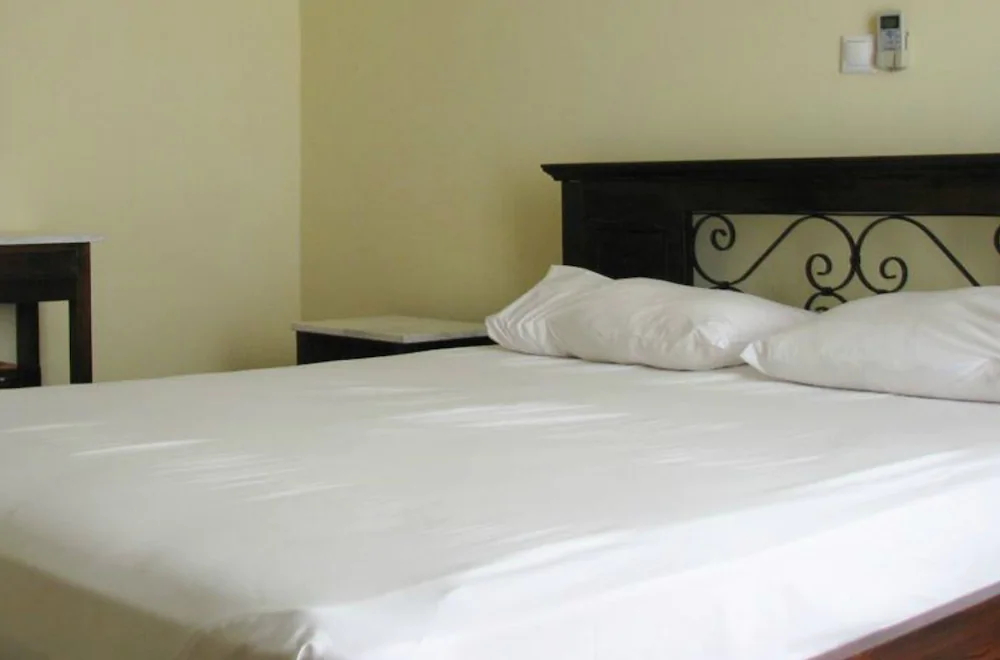 Petani Beach Suites