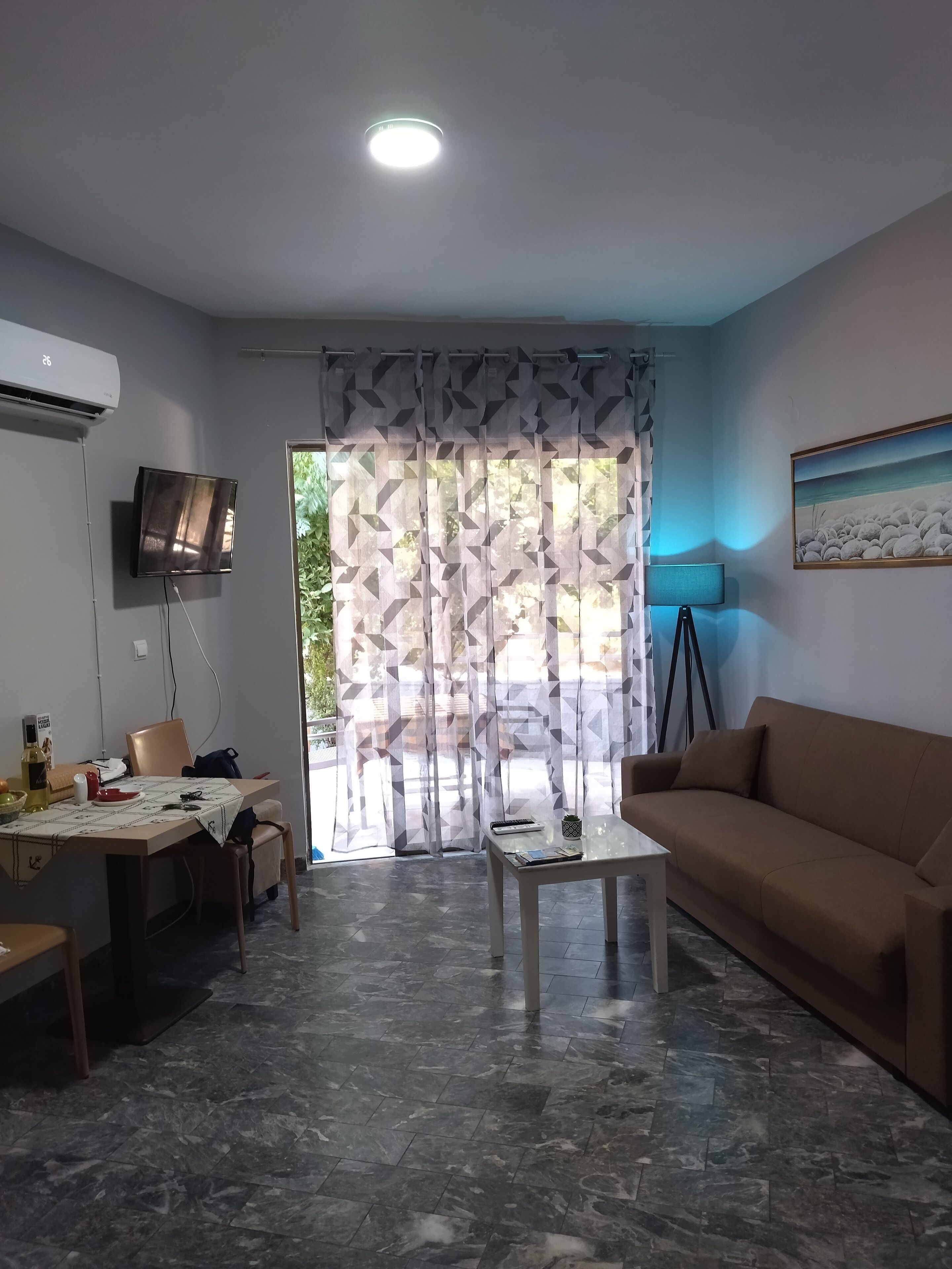 Cosy Living Apartments