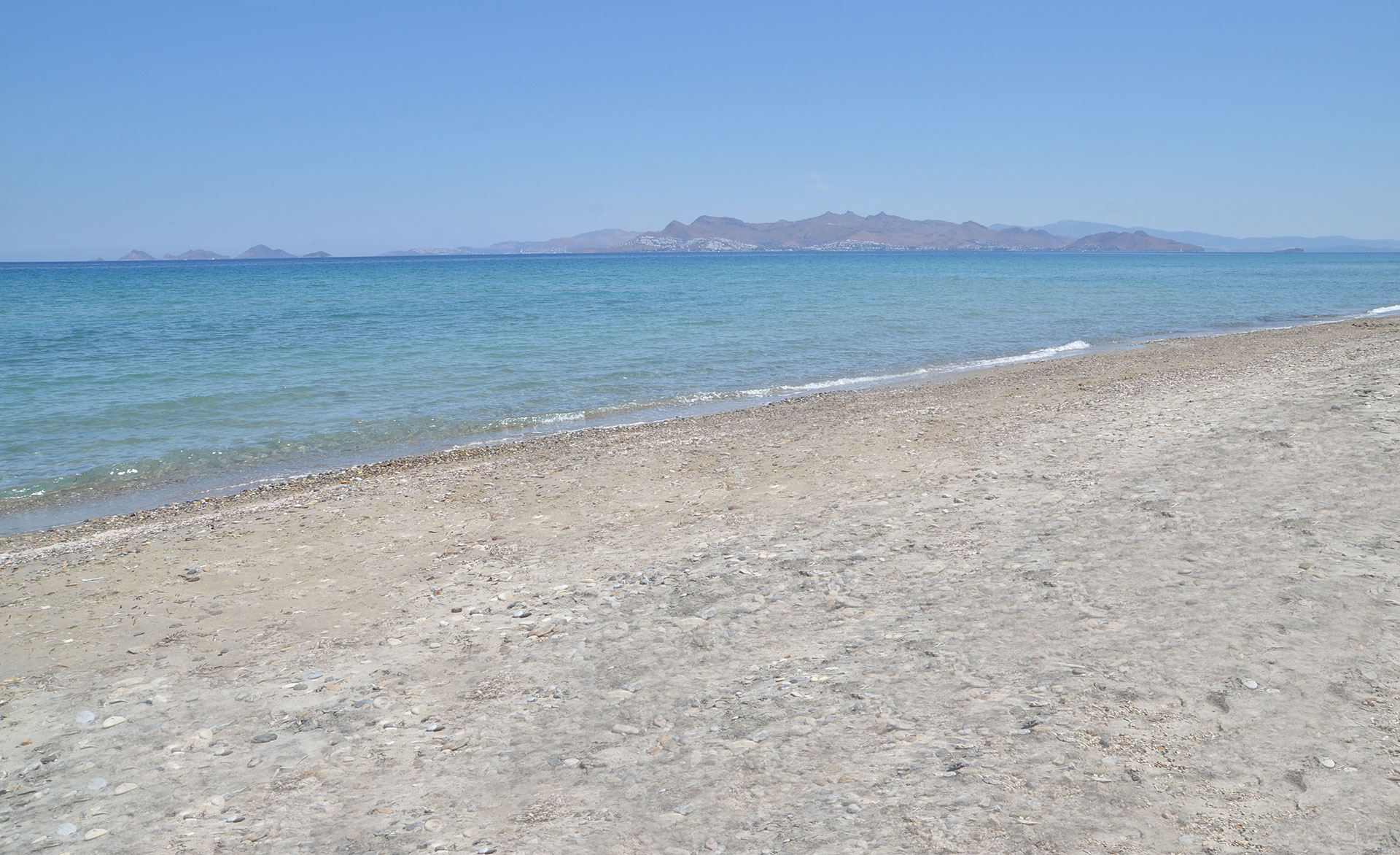 Costa Angela Seaside Resort