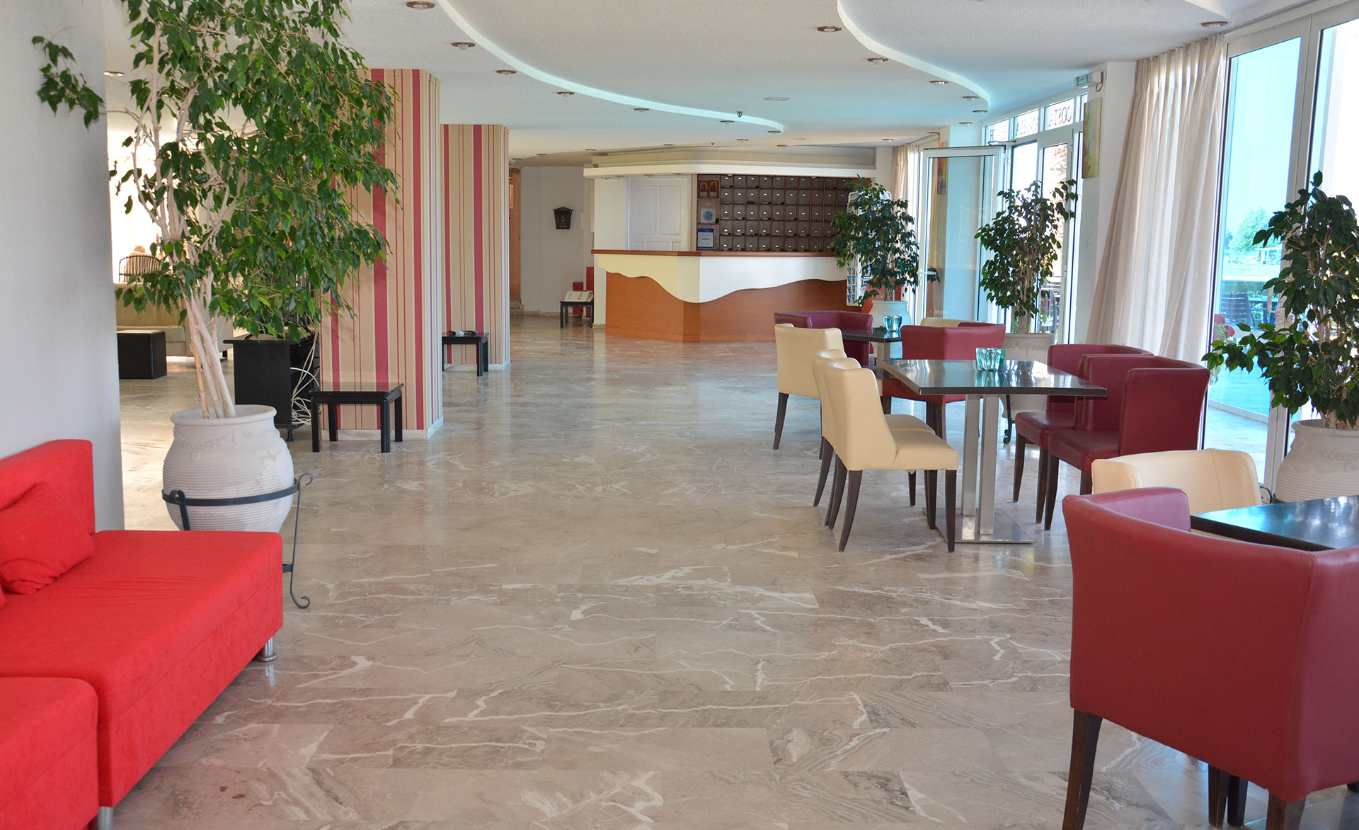 Costa Angela Seaside Resort