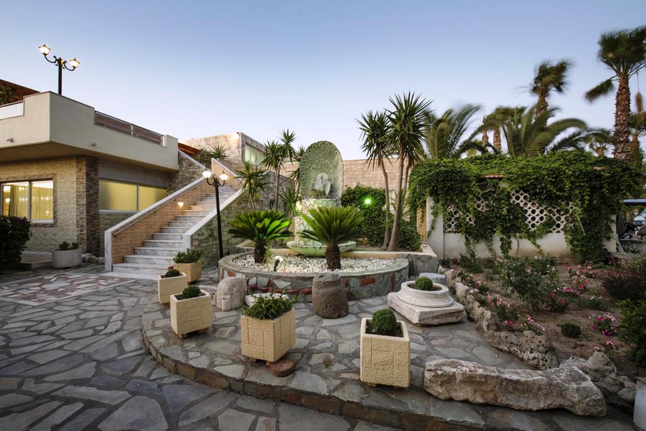 Eurovillage Achilleas Hotel