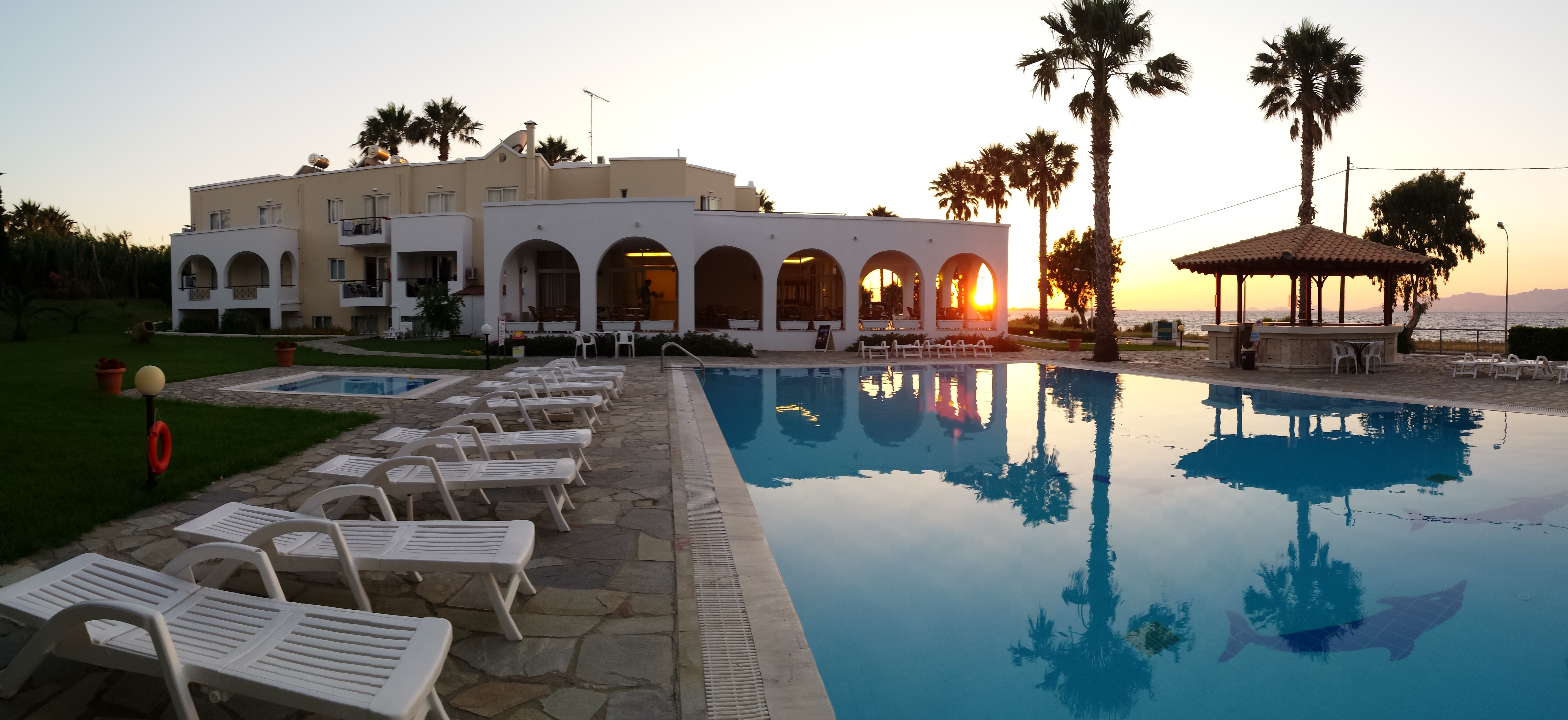 Andromeda Hotel Apartments