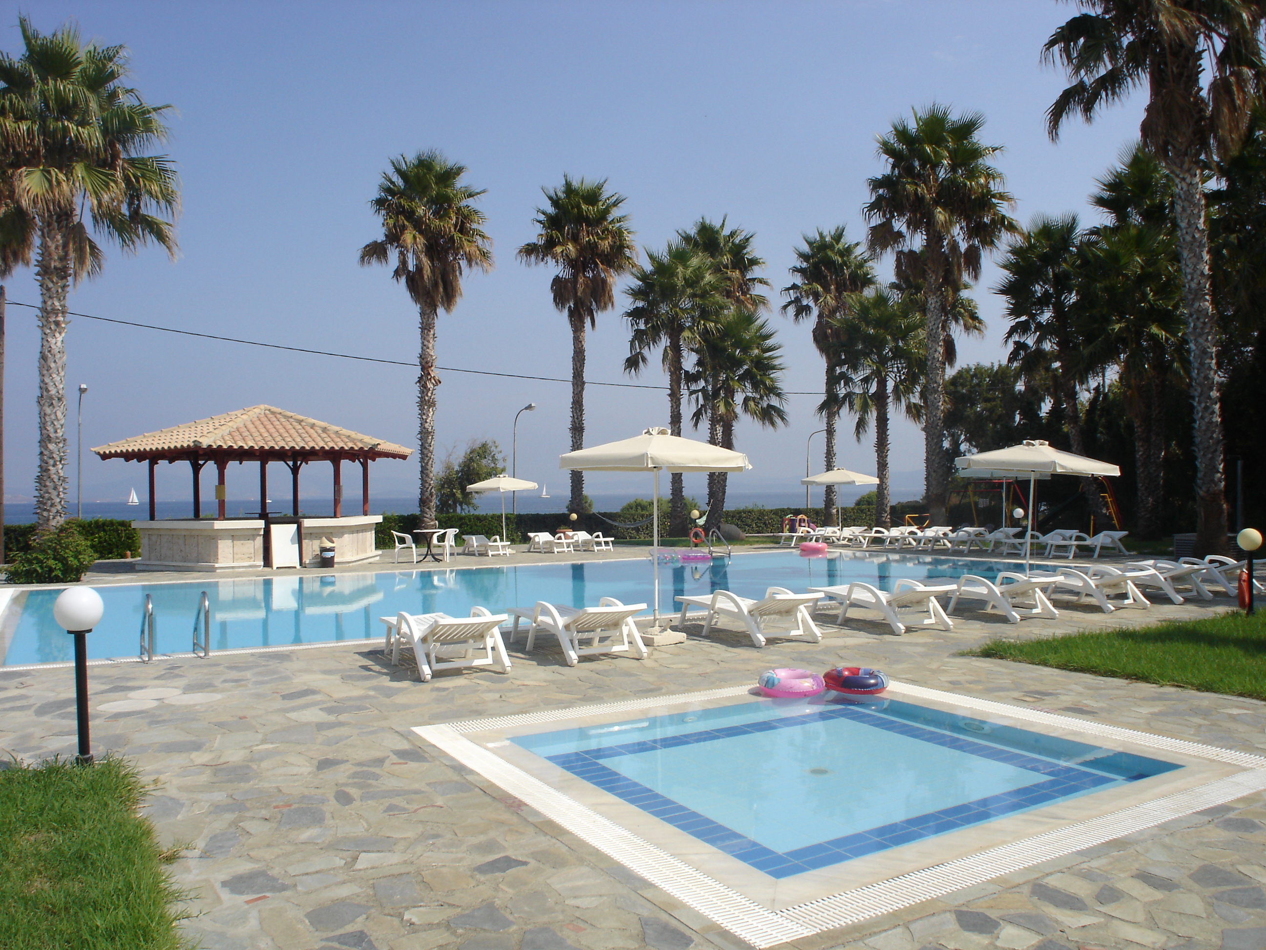 Andromeda Hotel Apartments