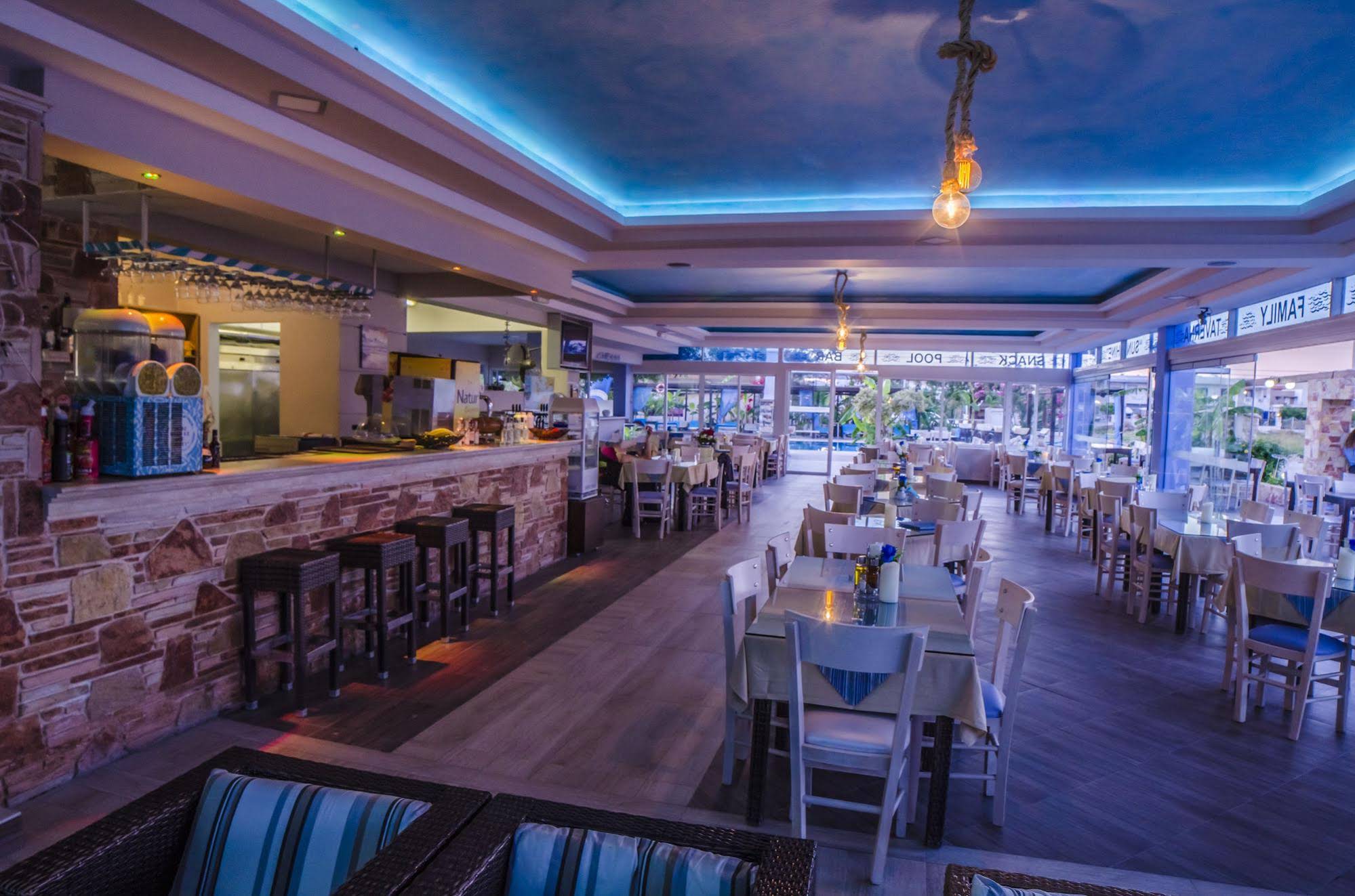 Sunshine Hotel & Apartments