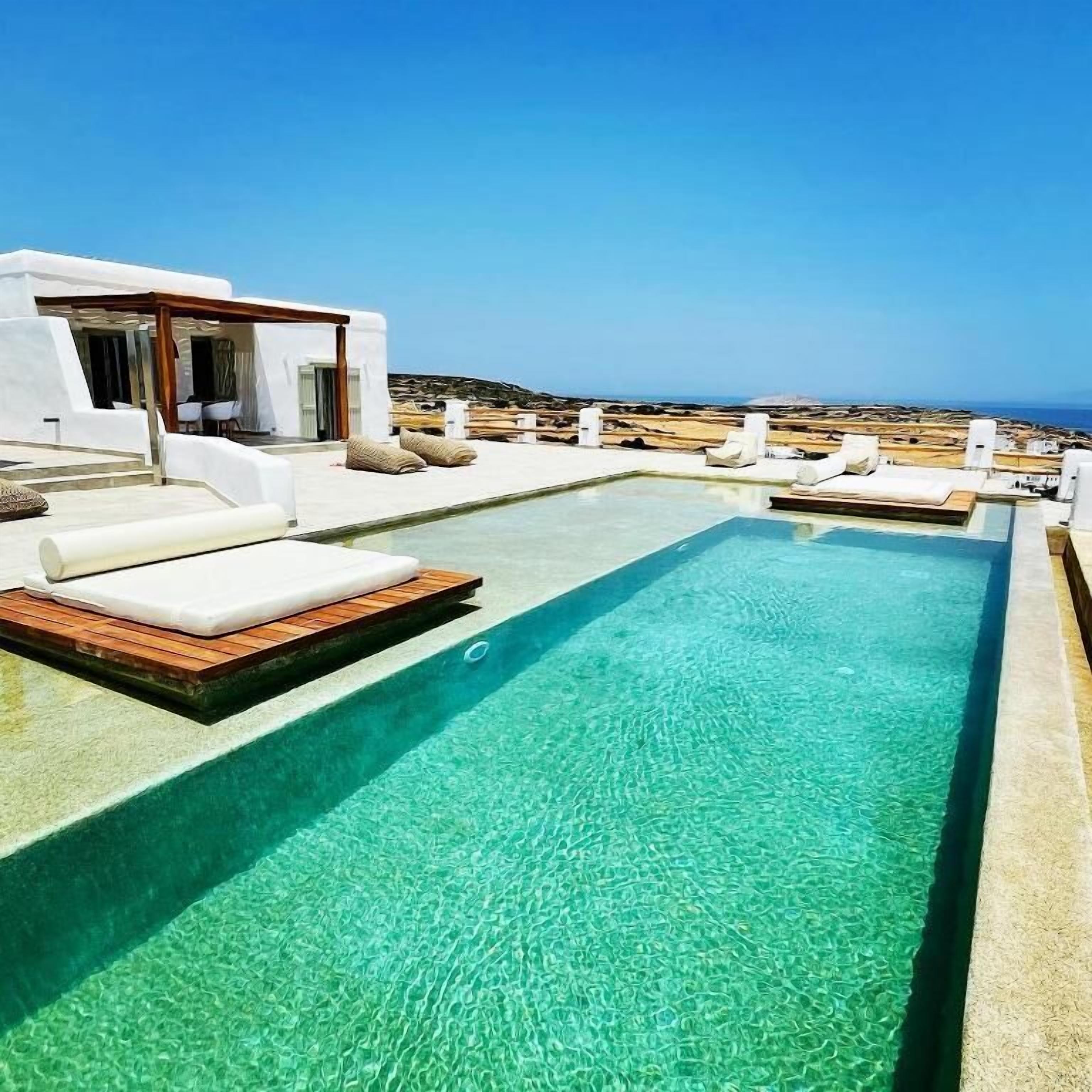 Aeris Suites