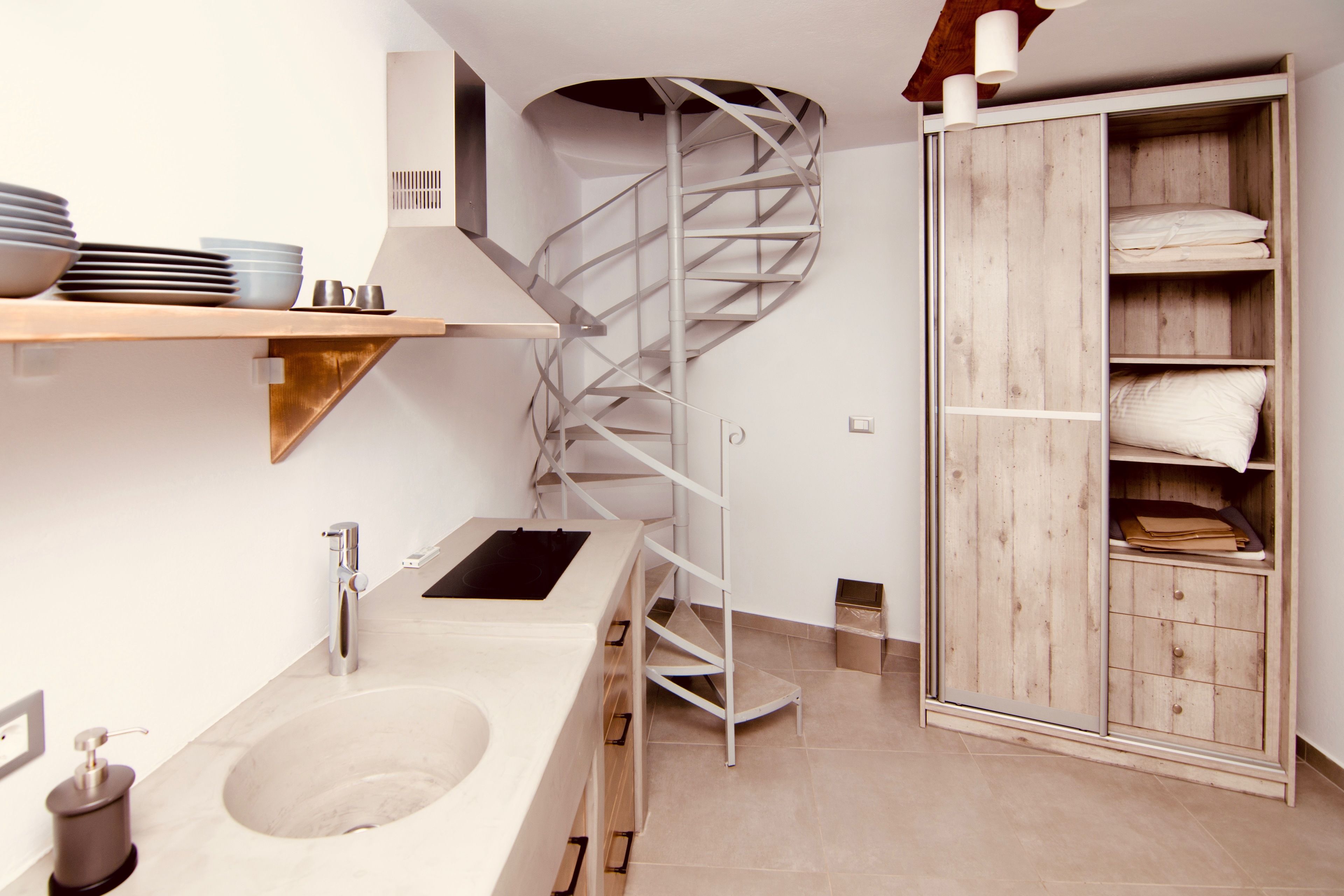 Aeris Suites