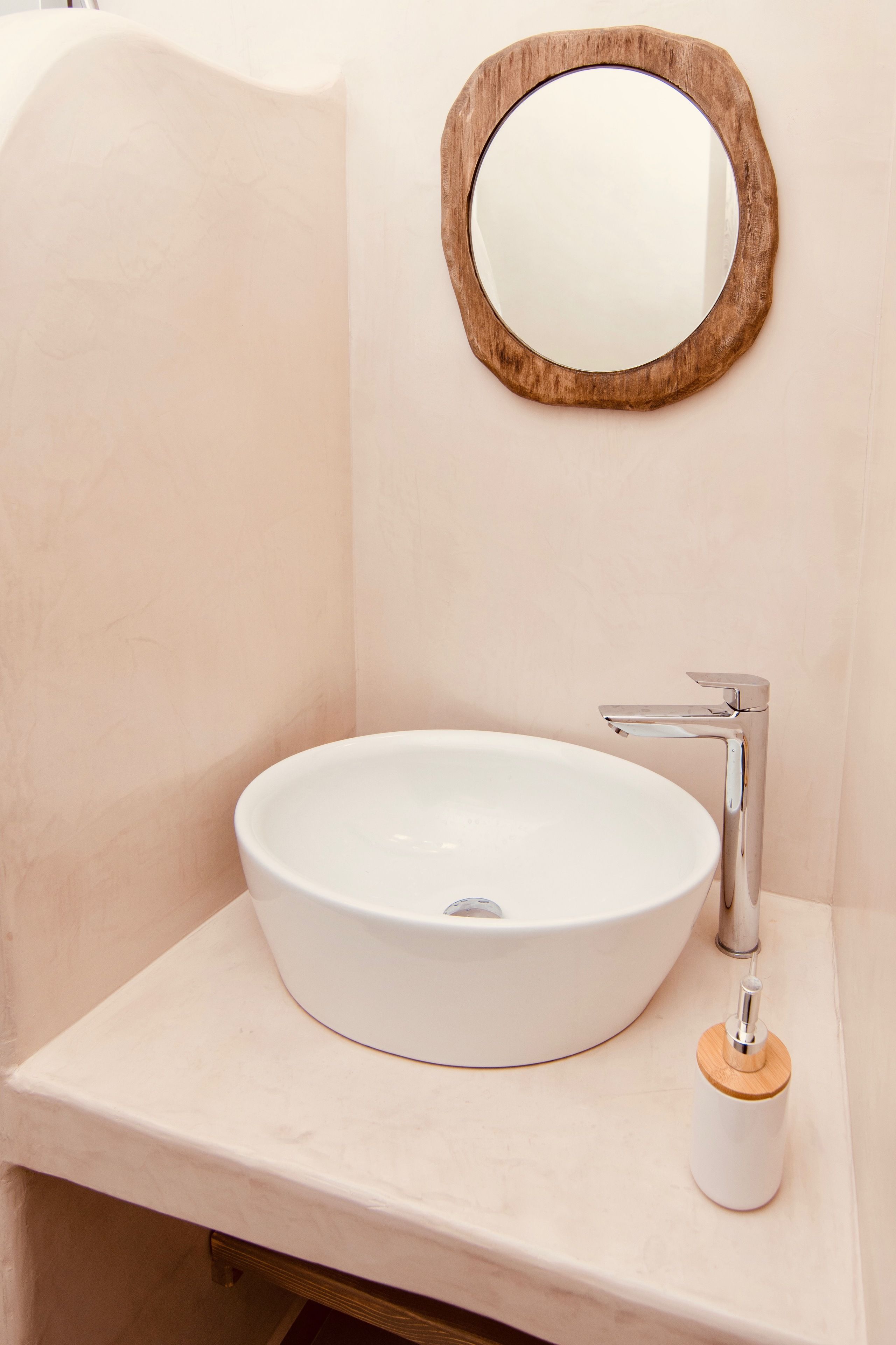 Aeris Suites