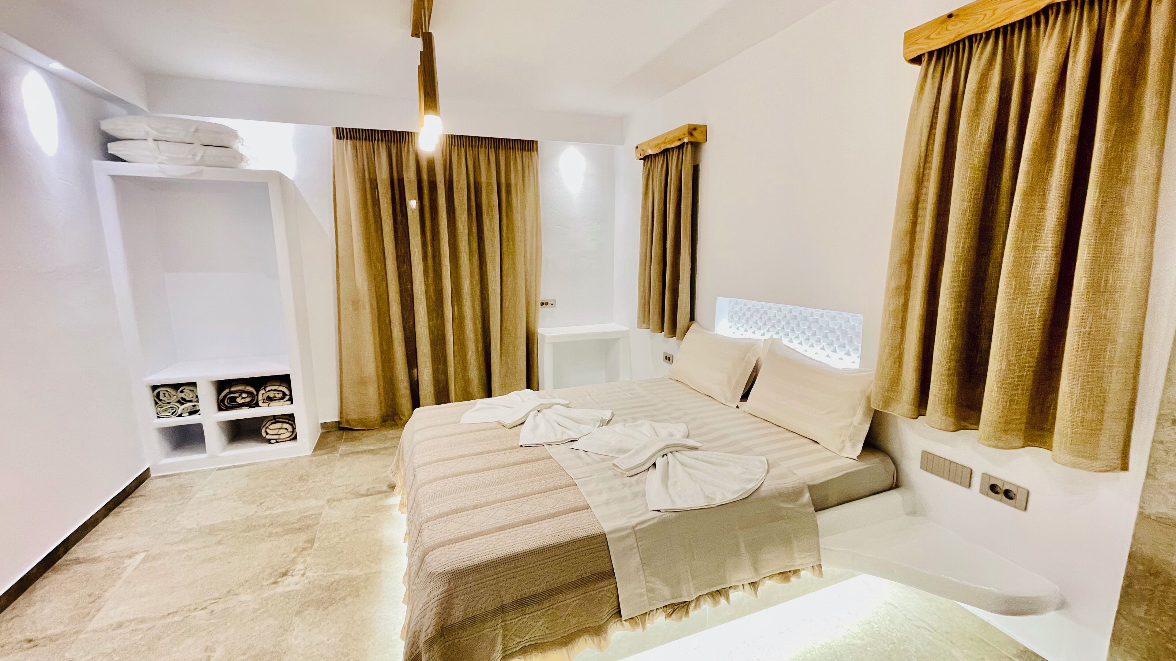 Aeris Suites