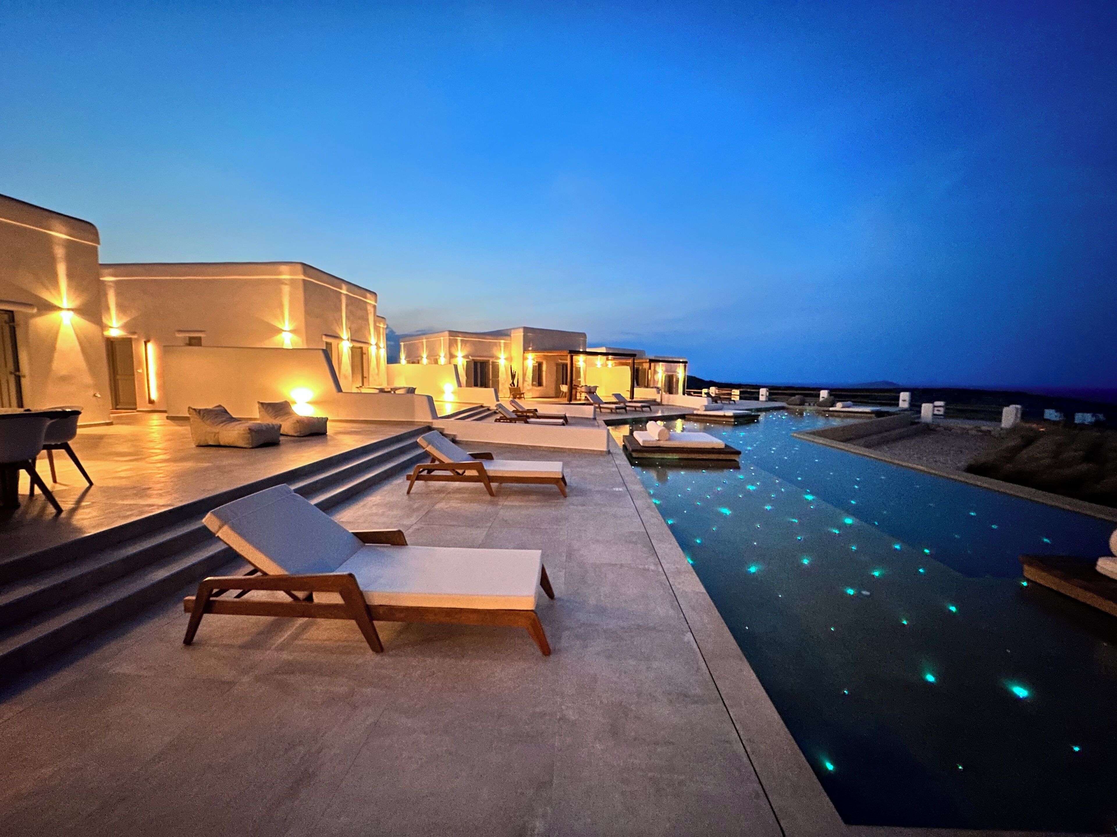Aeris Suites