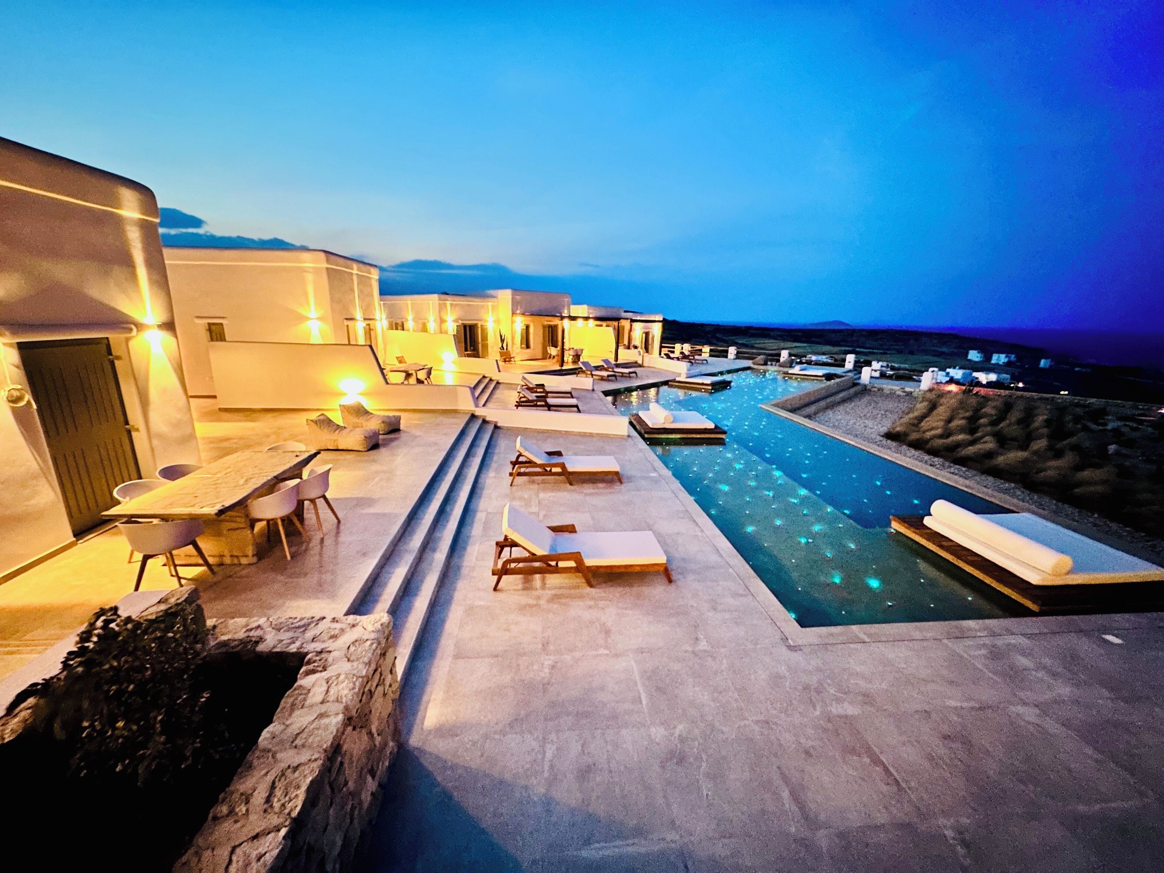Aeris Suites