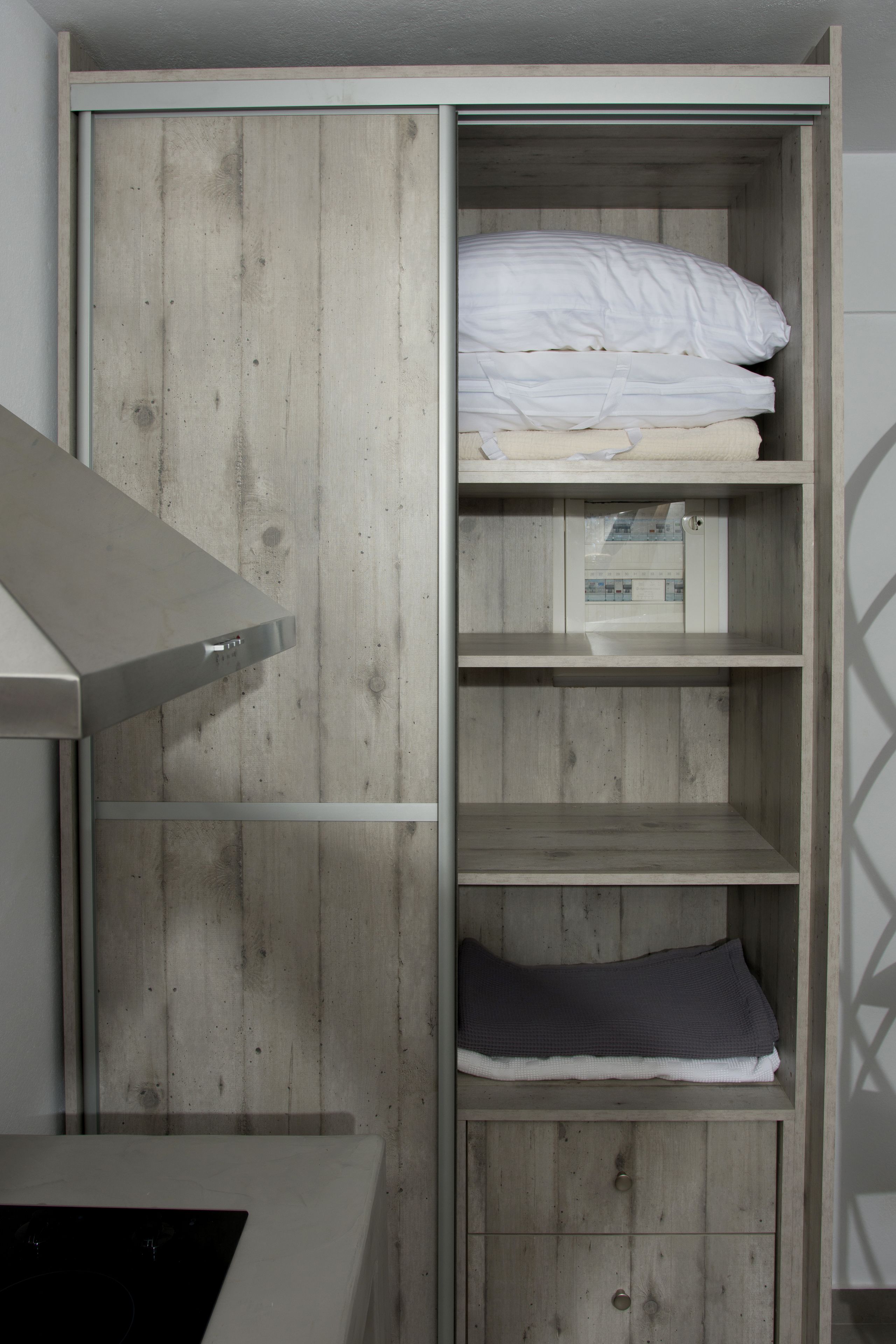Aeris Suites