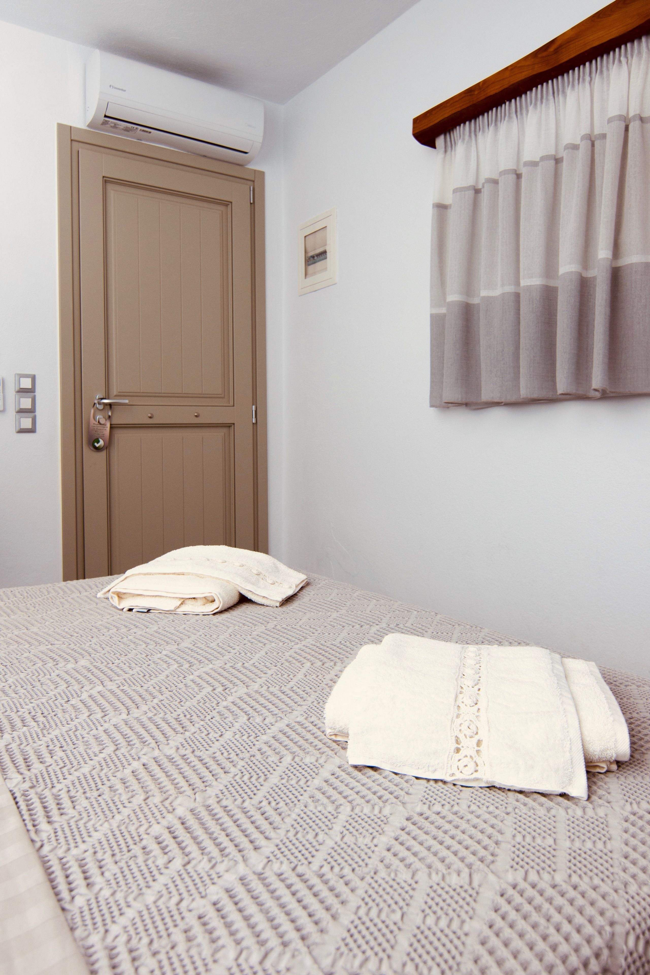 Aeris Suites