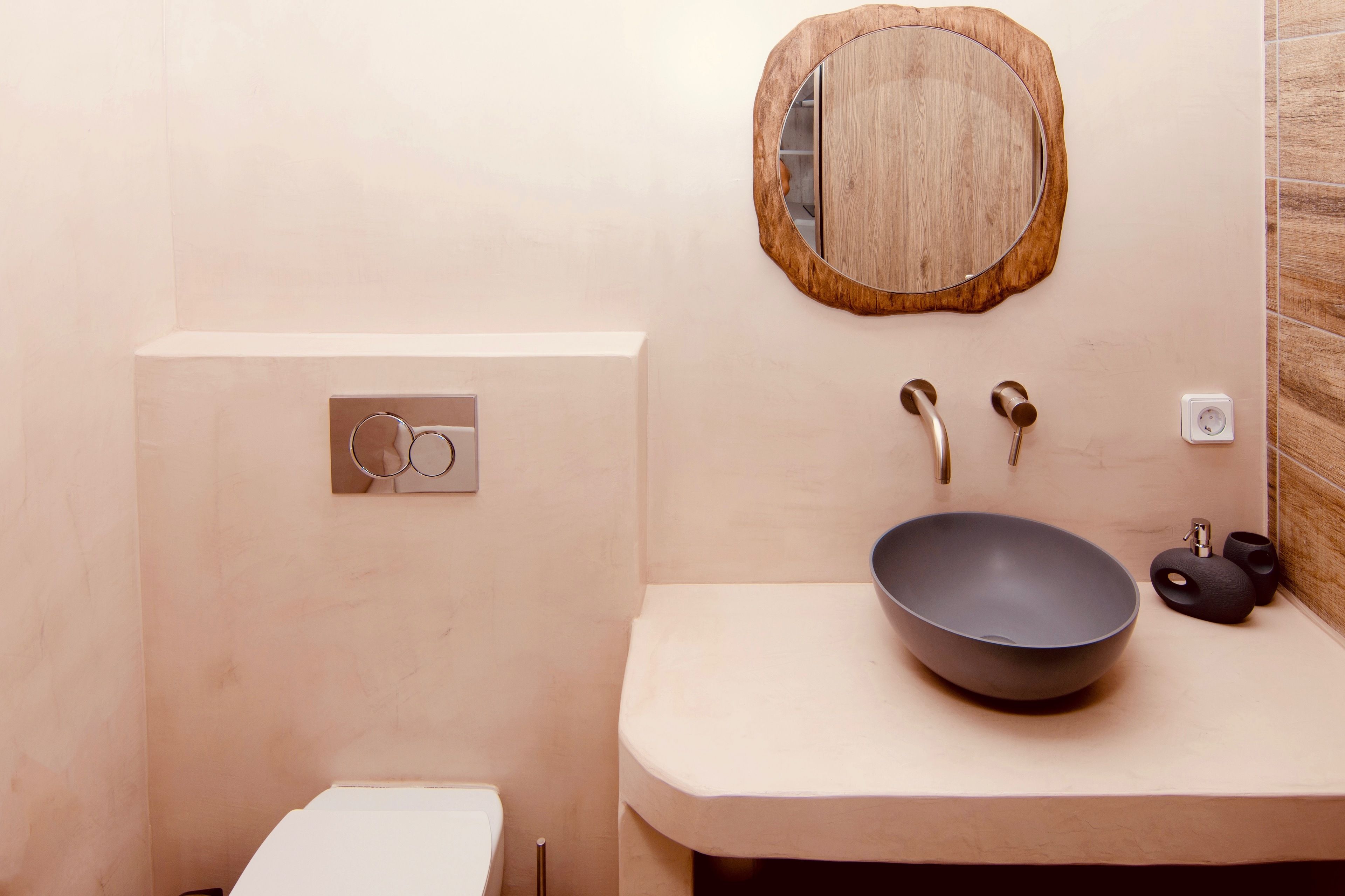 Aeris Suites