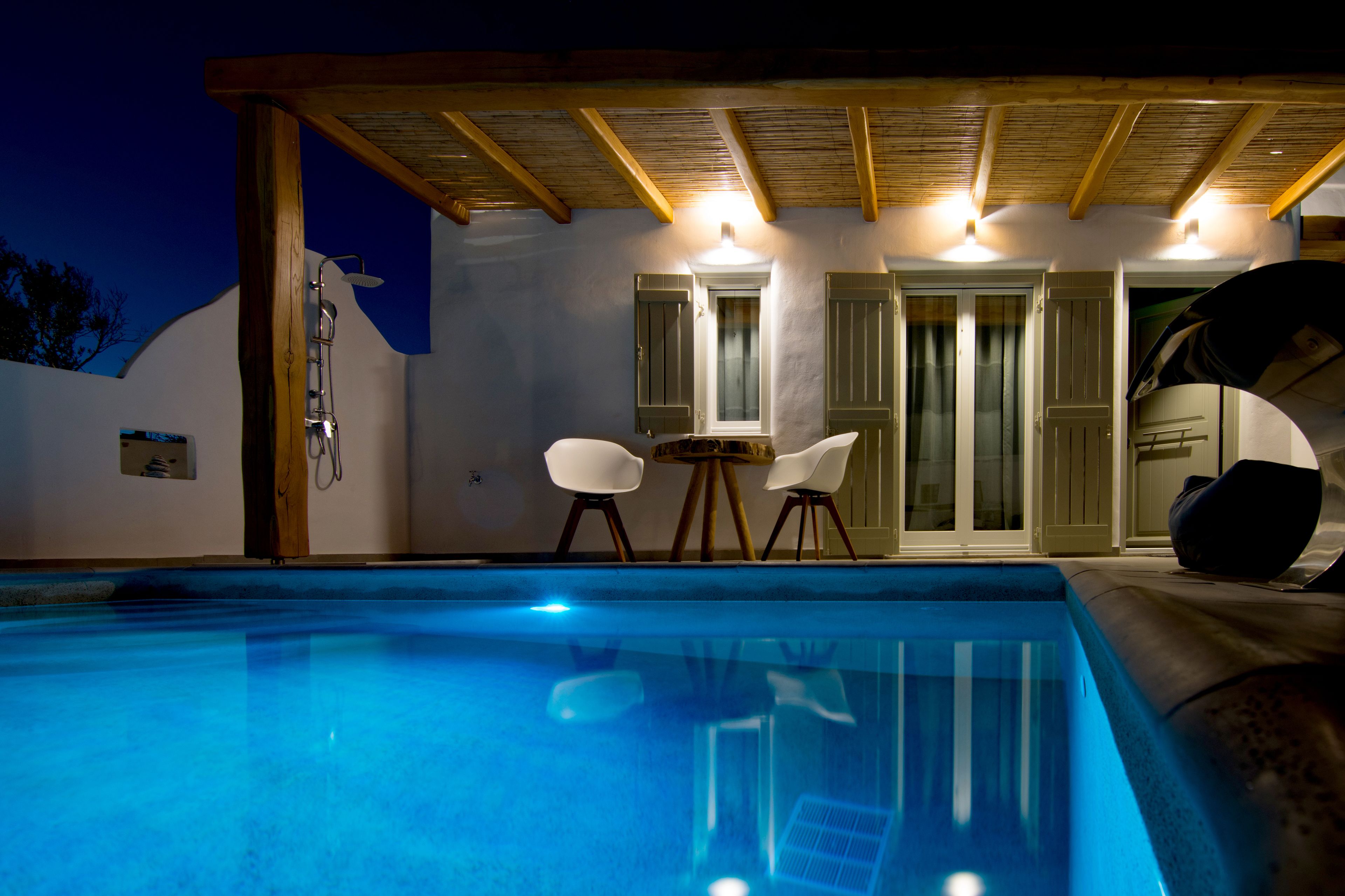 Aeris Suites
