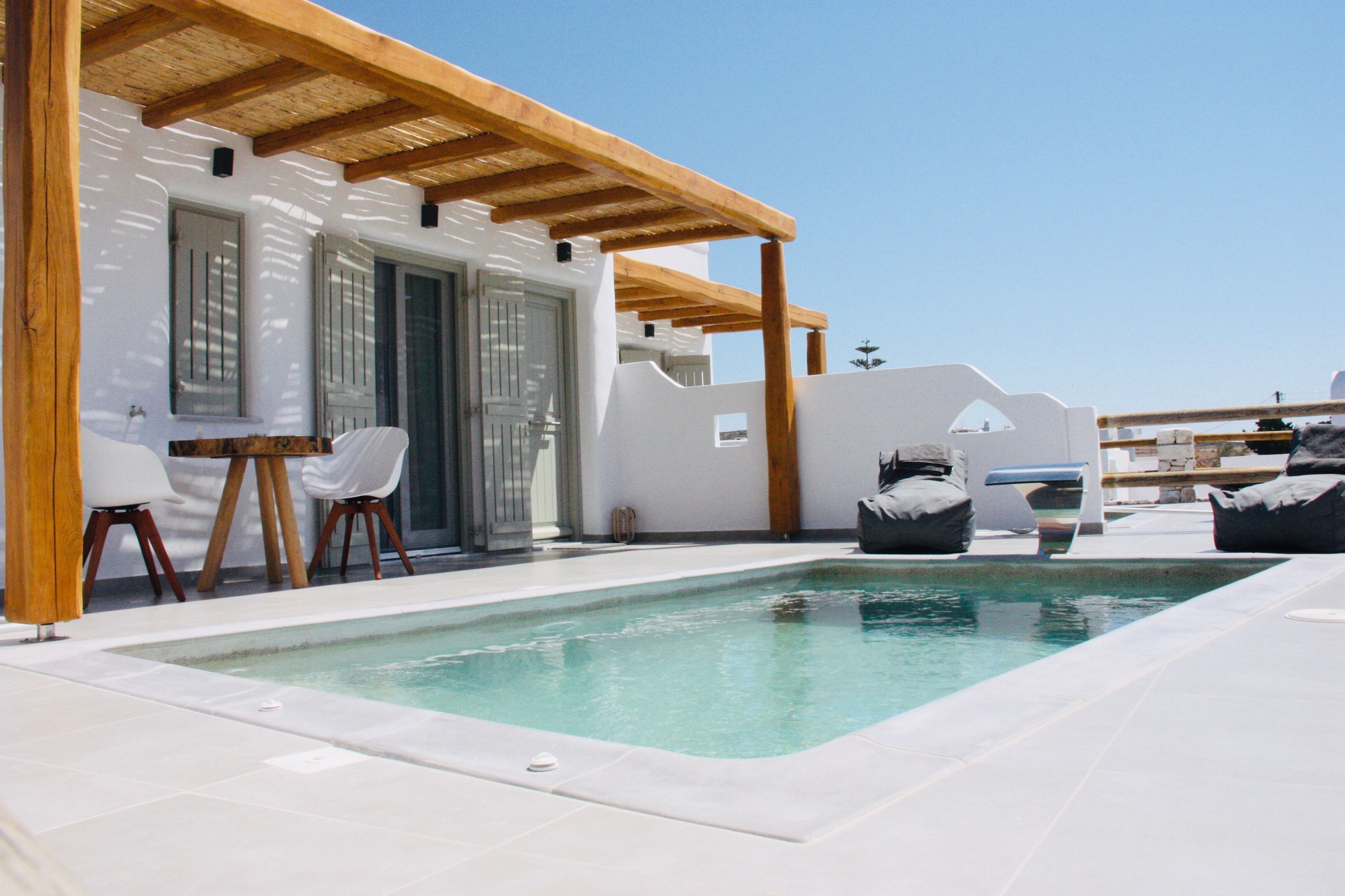 Aeris Suites