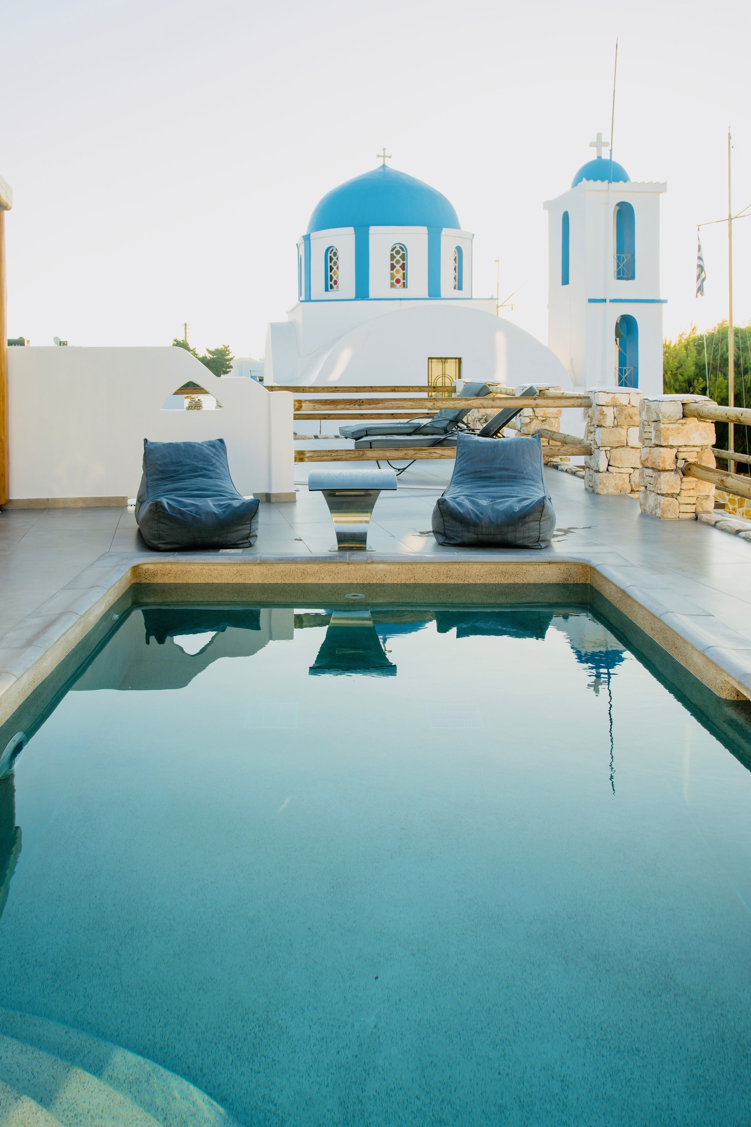Aeris Suites
