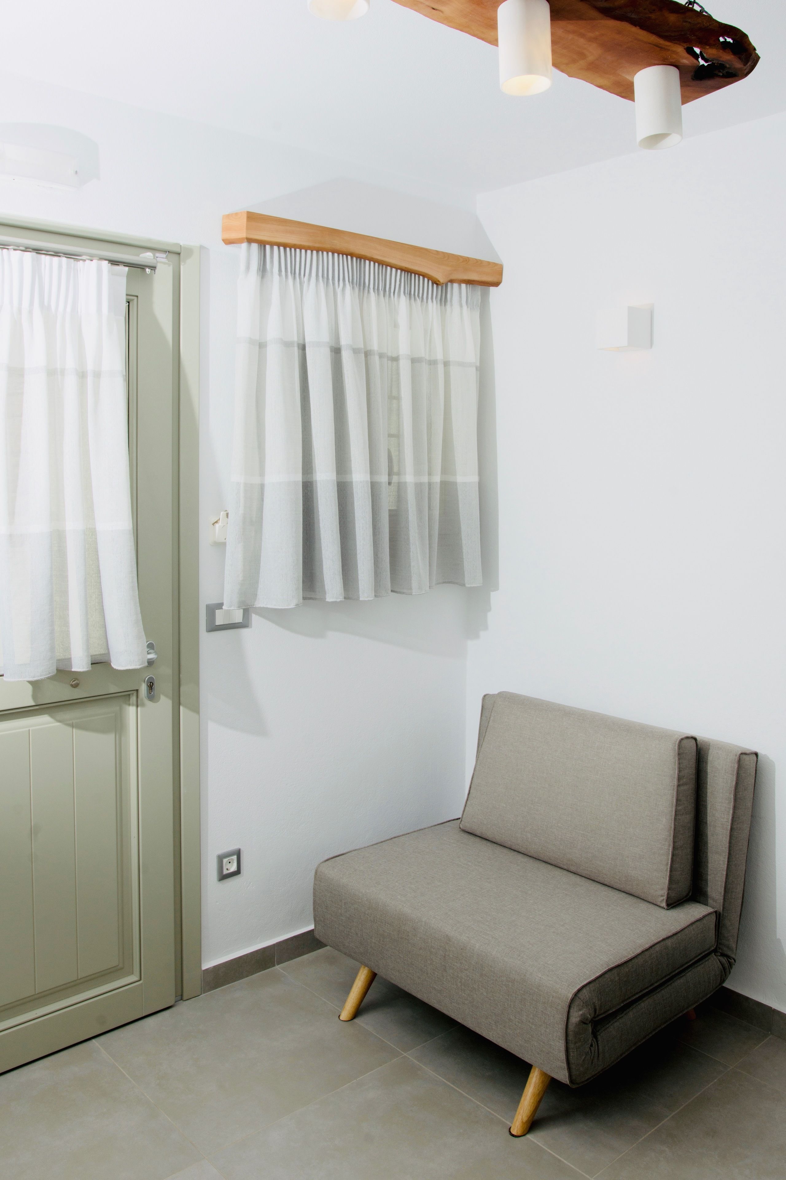 Aeris Suites