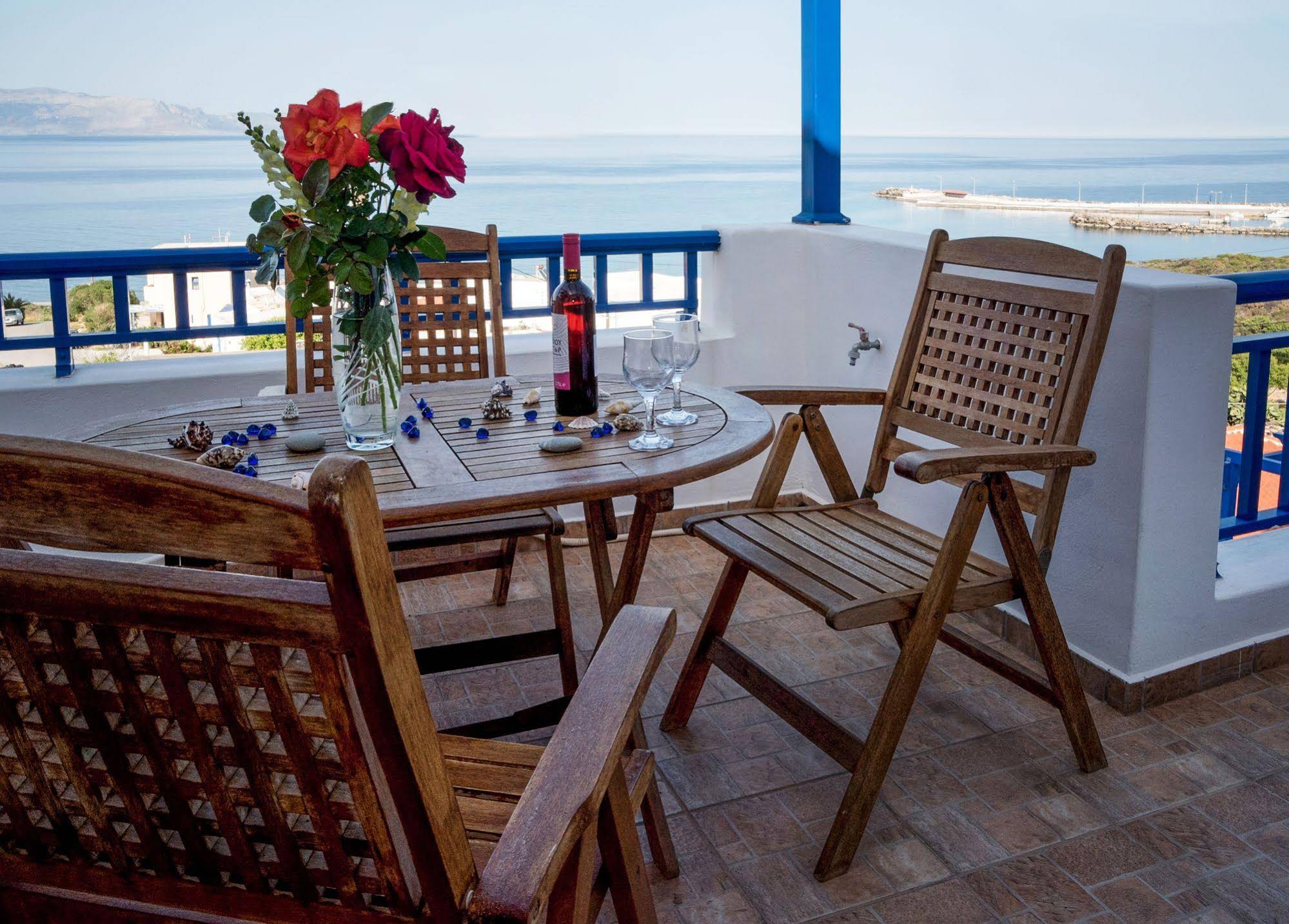 Pantonia Apartments