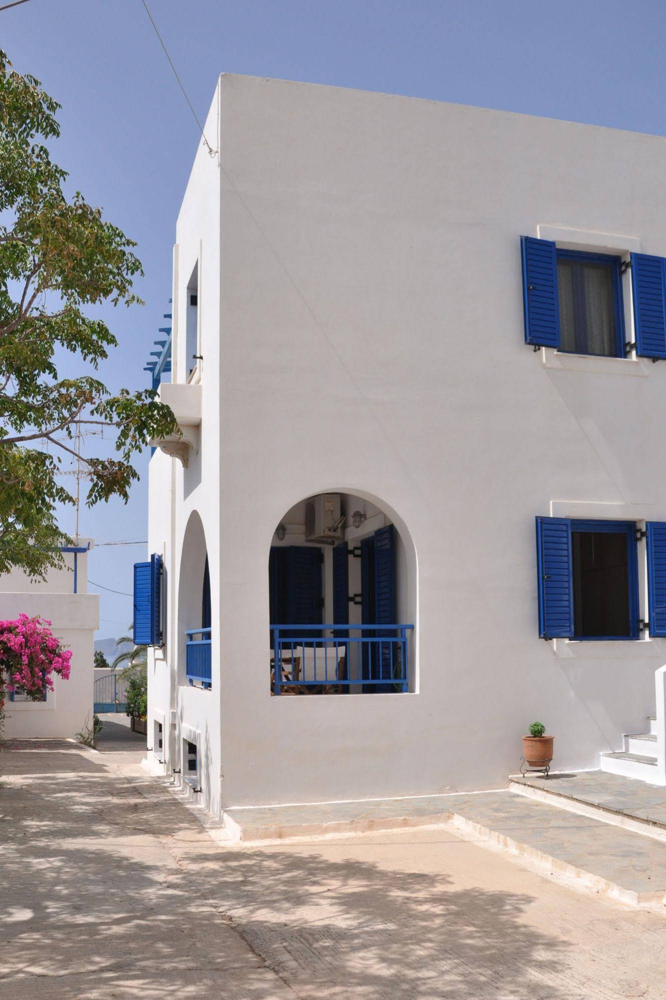 Kanellis Studios