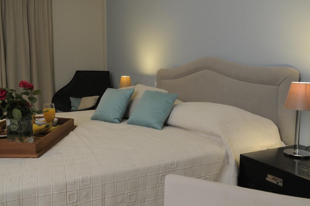Athena Luxury