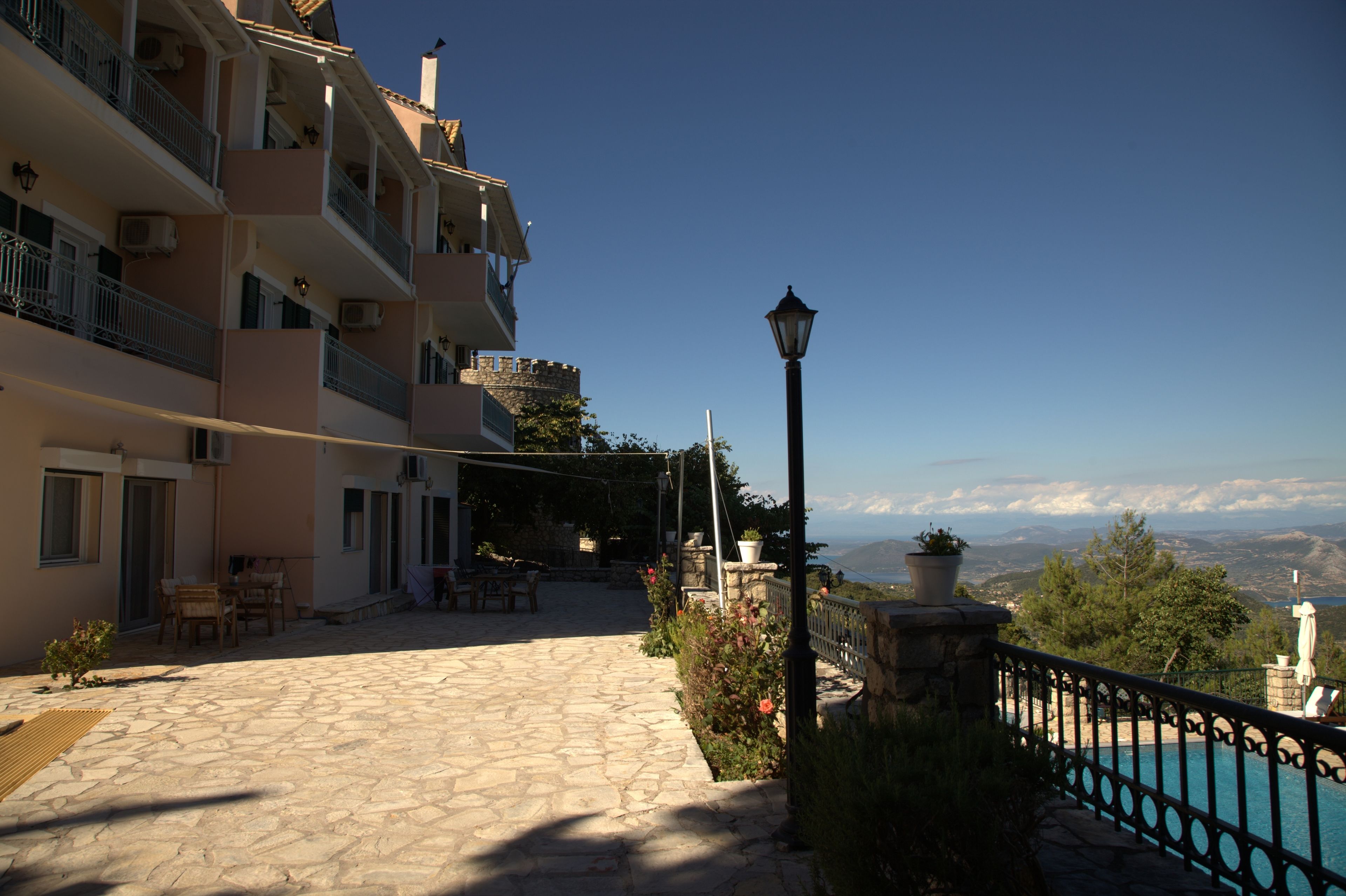 Estate Dafnopanagia Studio Ourania