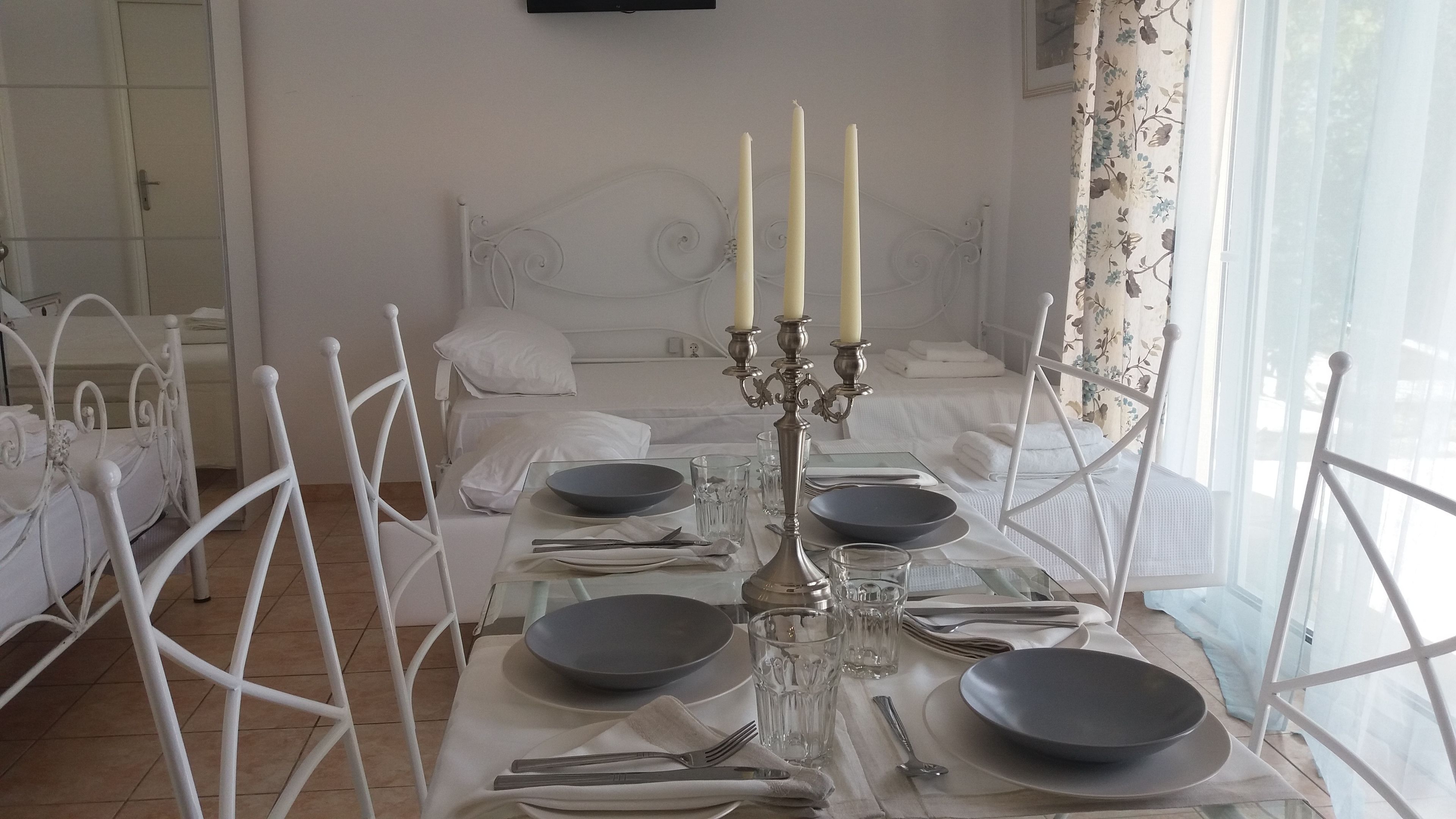 Estate Dafnopanagia Studio Ourania