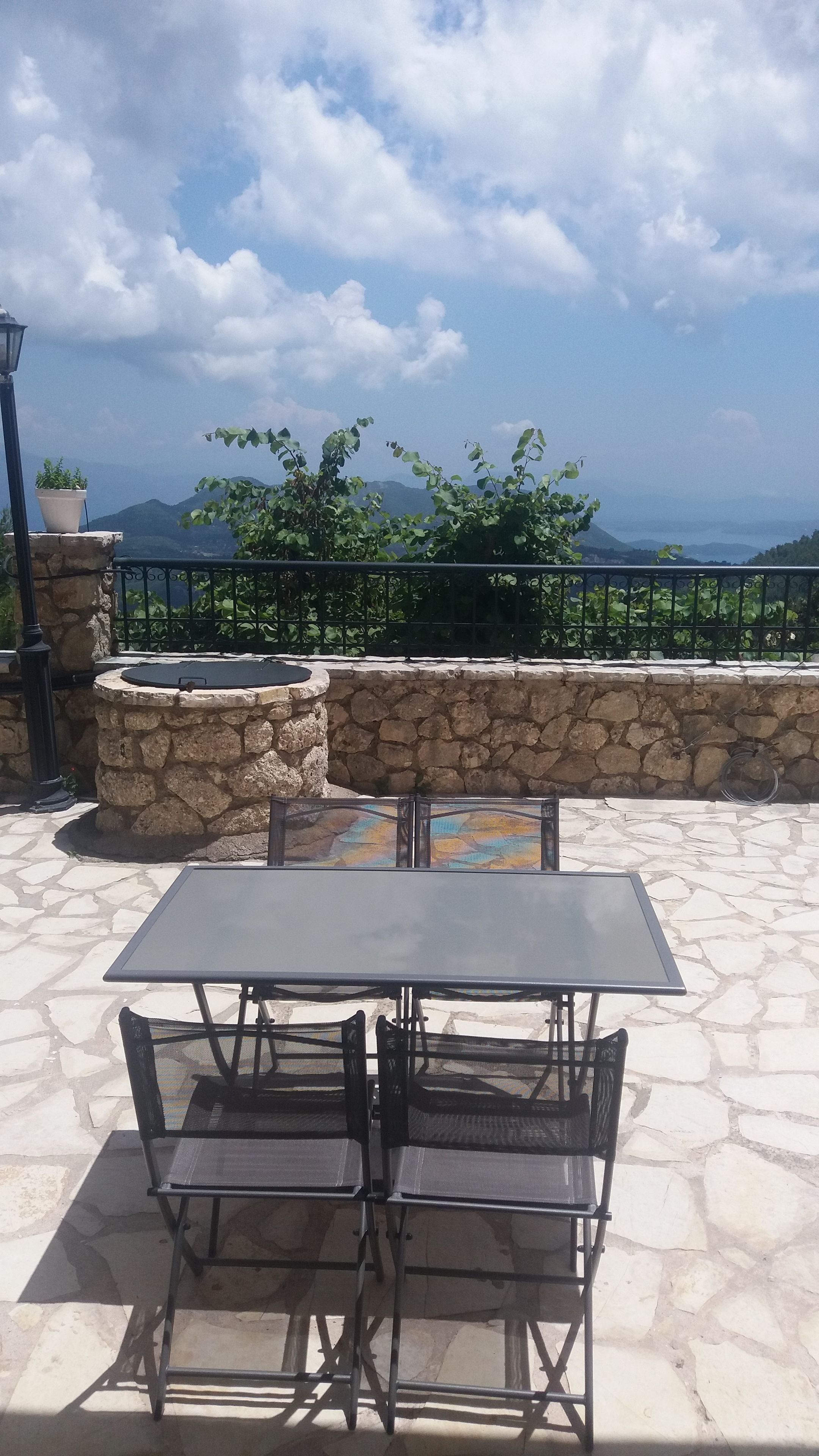 Estate Dafnopanagia Studio Ourania