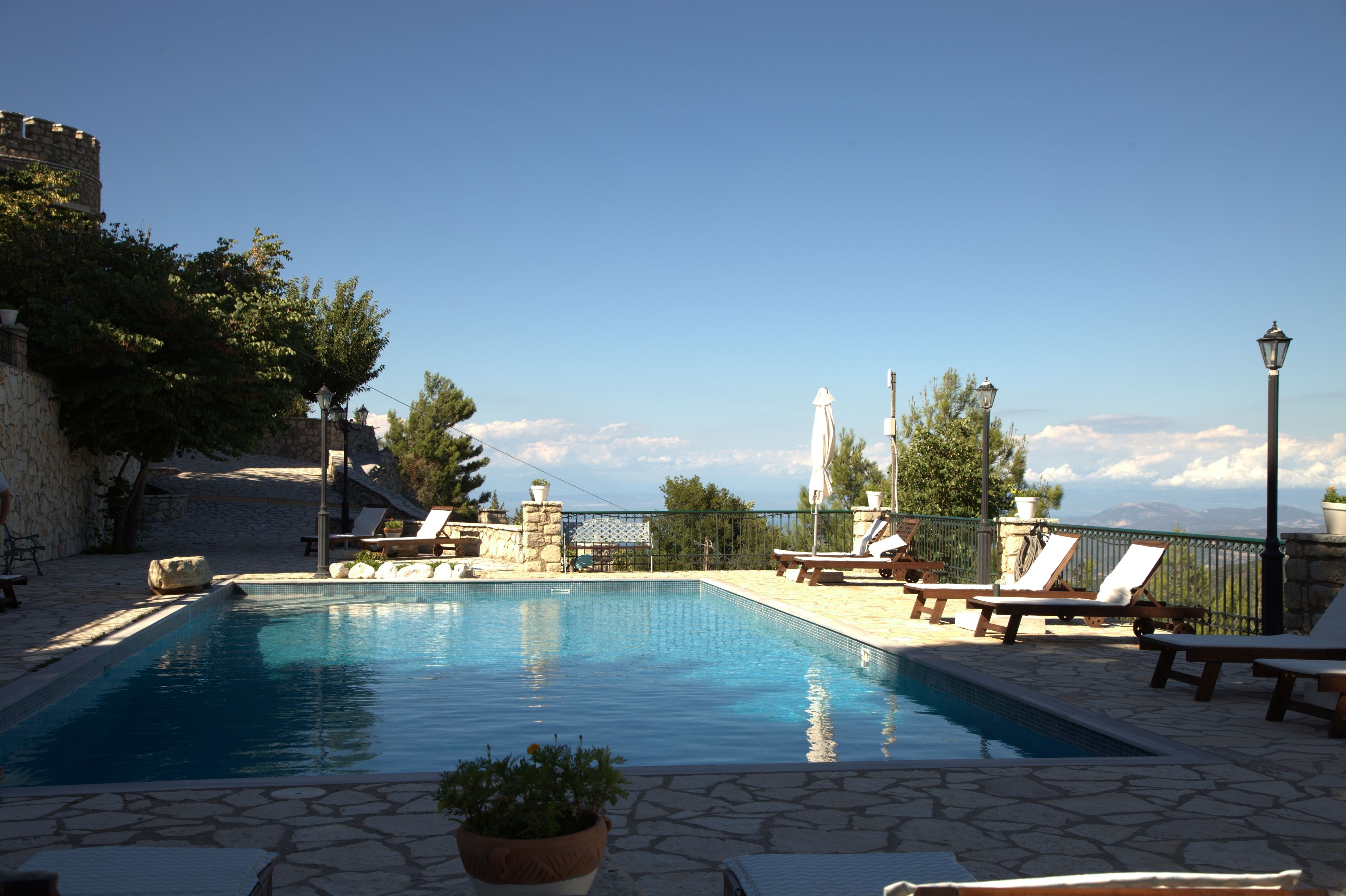 Estate Dafnopanagia Studio Ourania