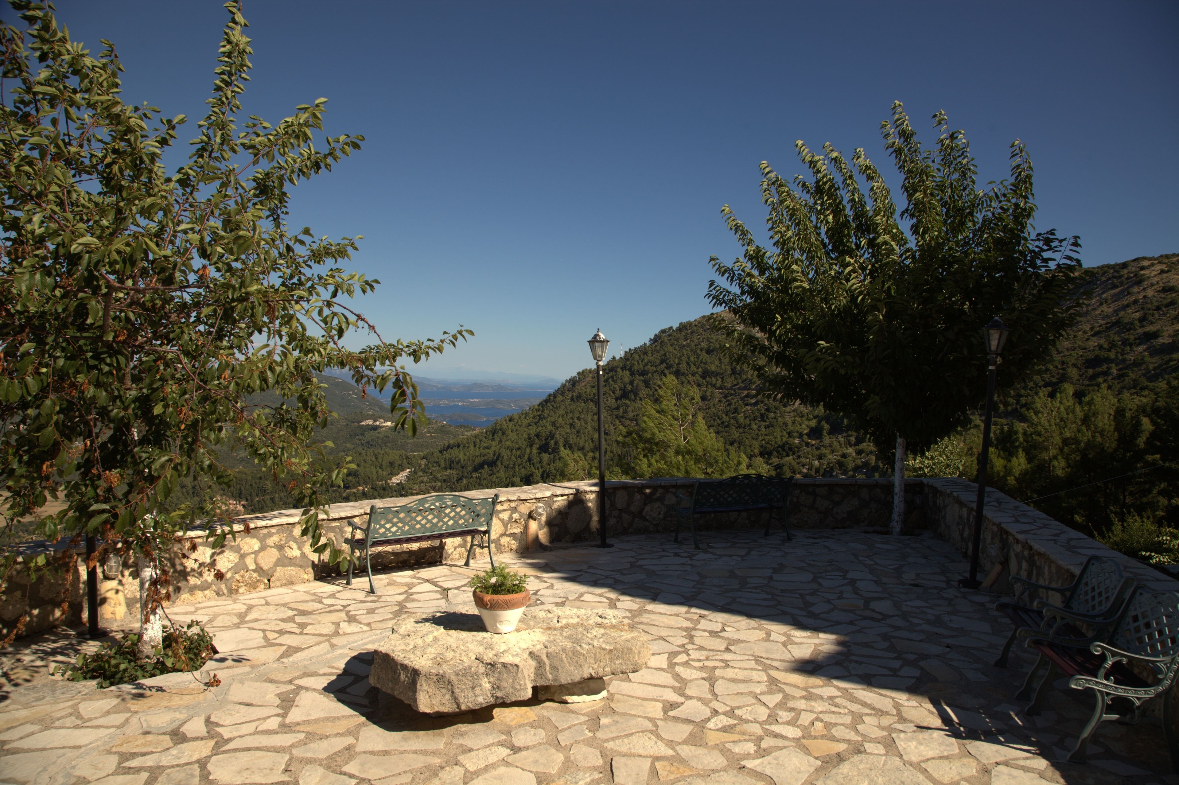 Estate Dafnopanagia Studio Ourania