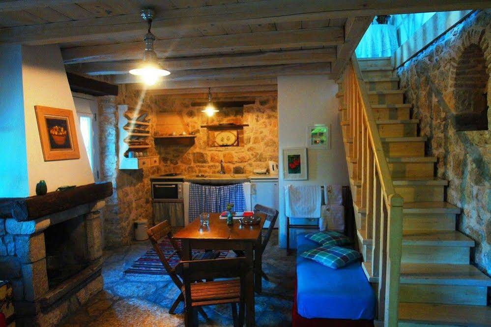 Pavezzo Country Retreat