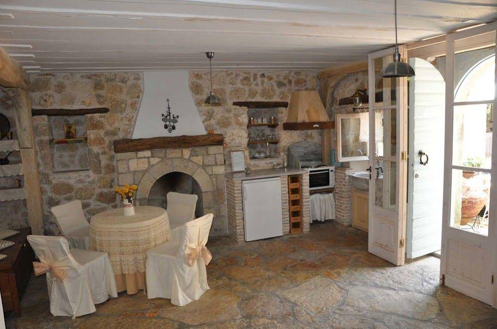 Pavezzo Country Retreat