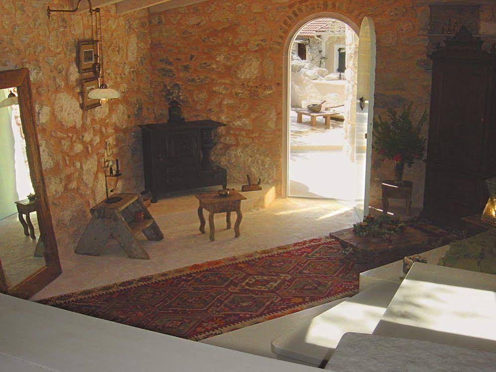 Pavezzo Country Retreat