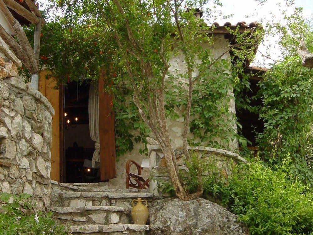 Pavezzo Country Retreat