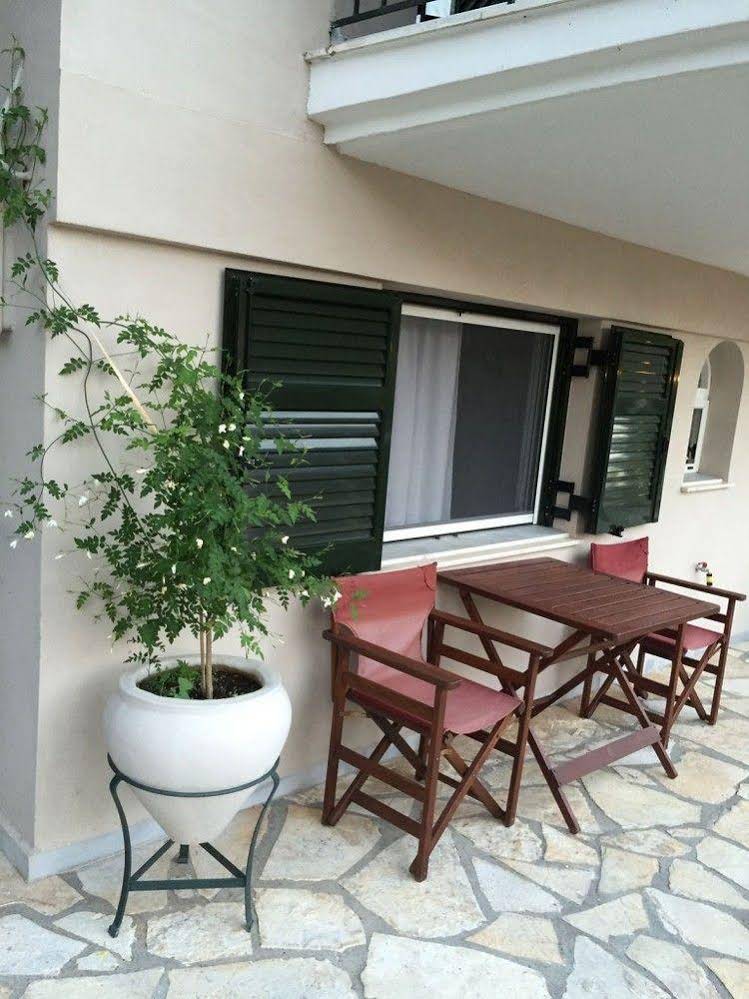 George House Apartments & Villa